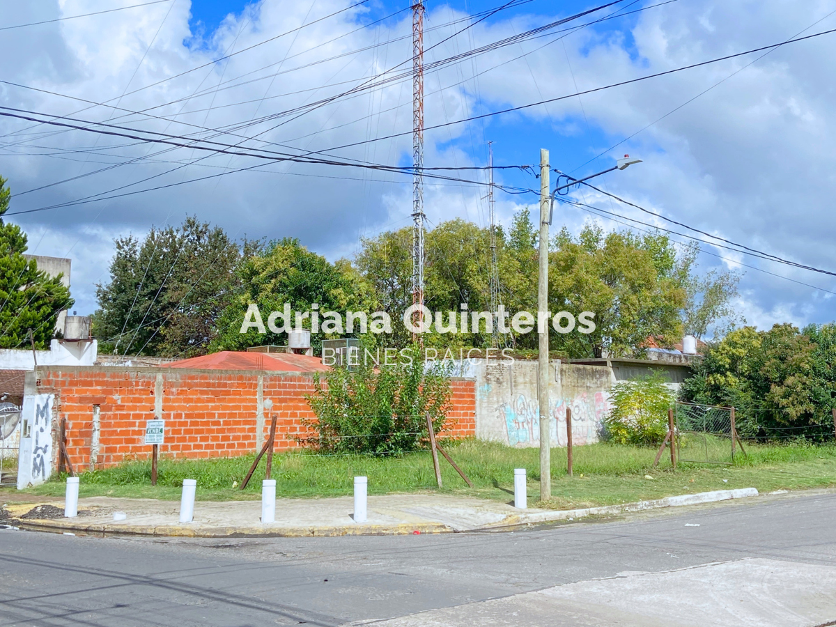 Lote 295 m²  con escritura e impuestos al dia en Villa Rosa Centro 