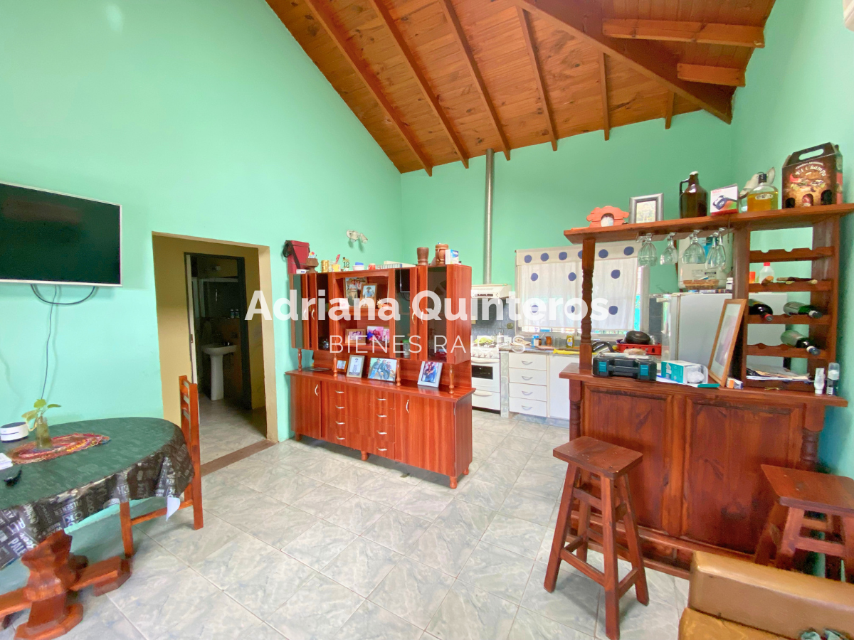 Dos casas de dos dormitorios cada una en venta - Villa Rosa Centro
