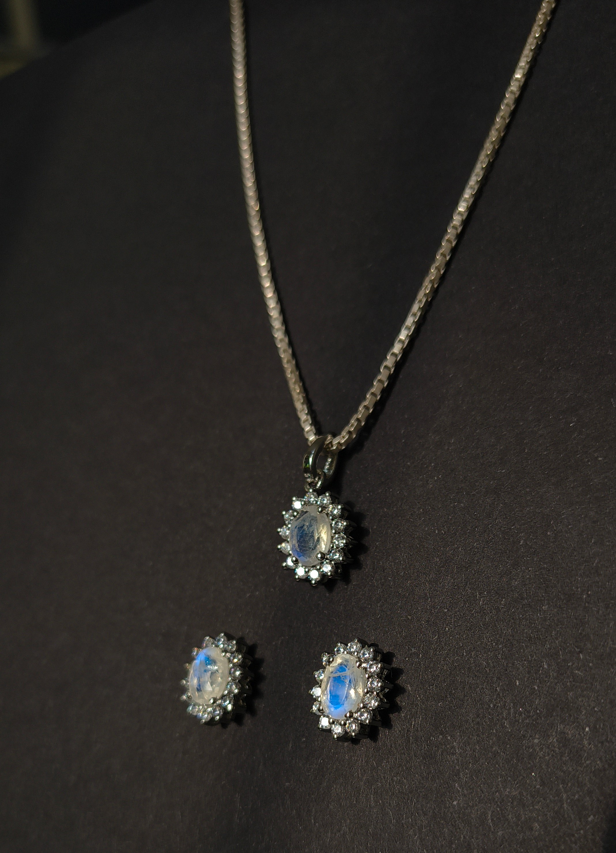Labradorite with zircon Pendant Necklace