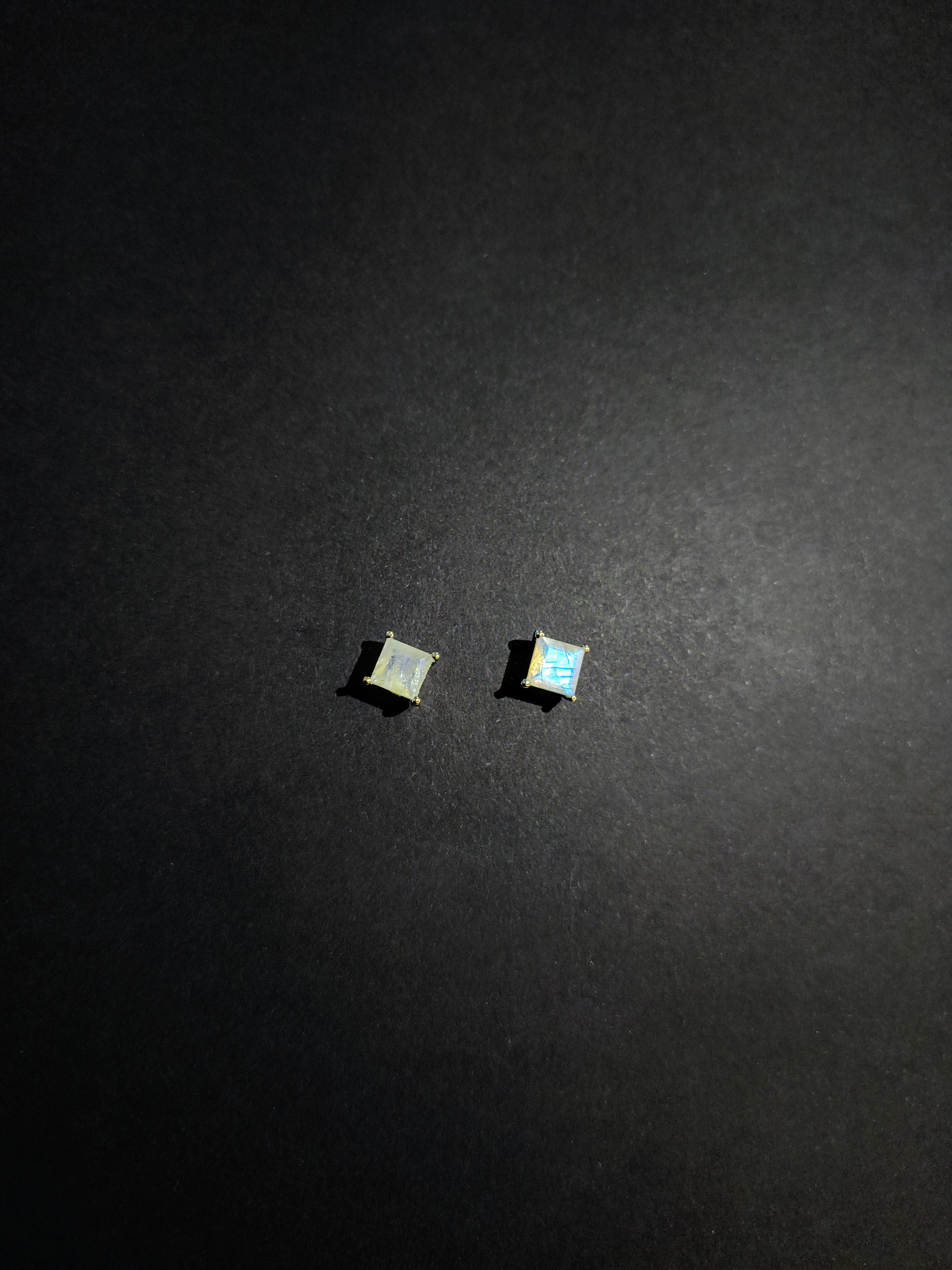 Labradorite rhinestones stud earring