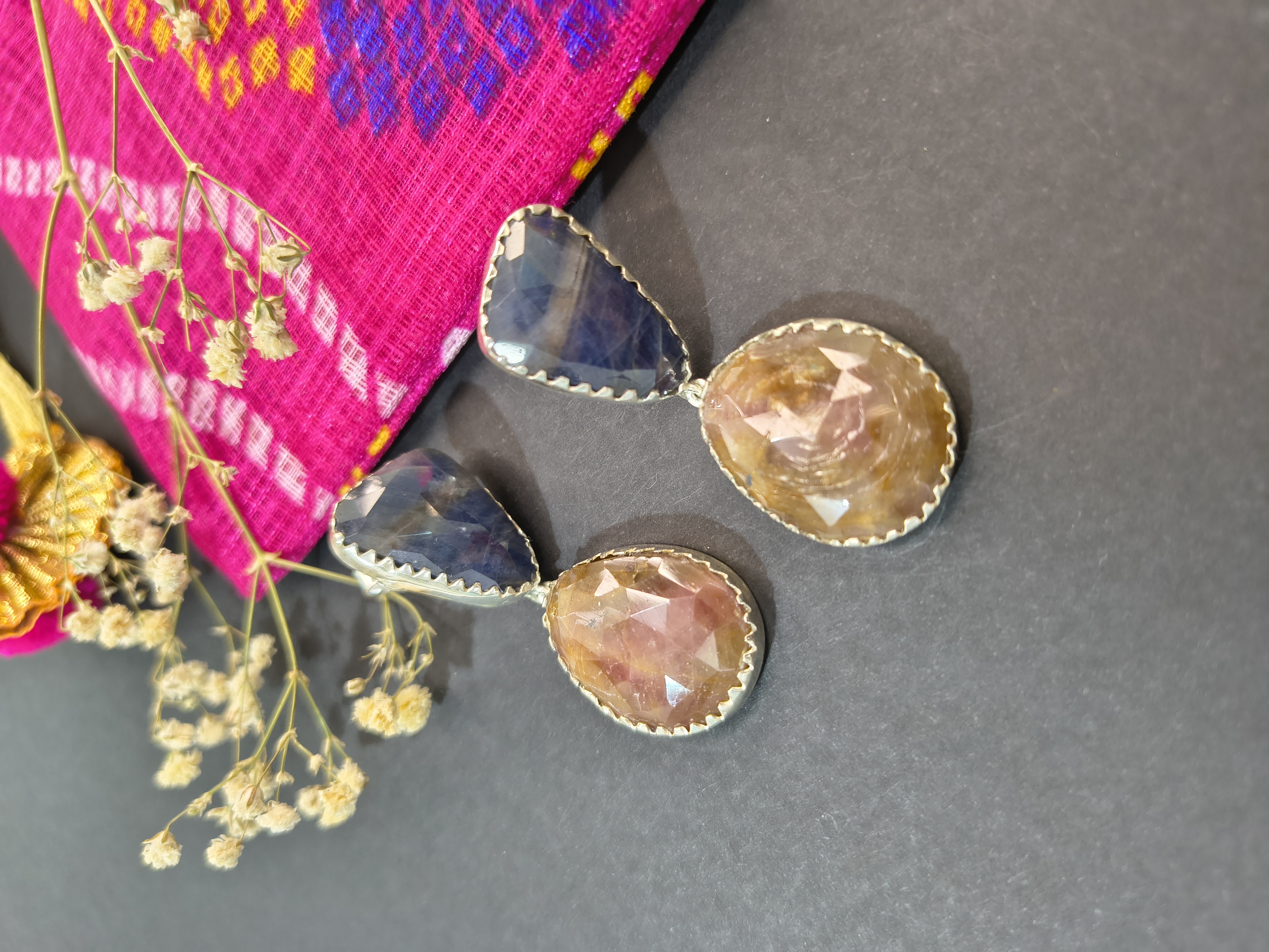 Smoky blue and brownish orange sapphire Earrings