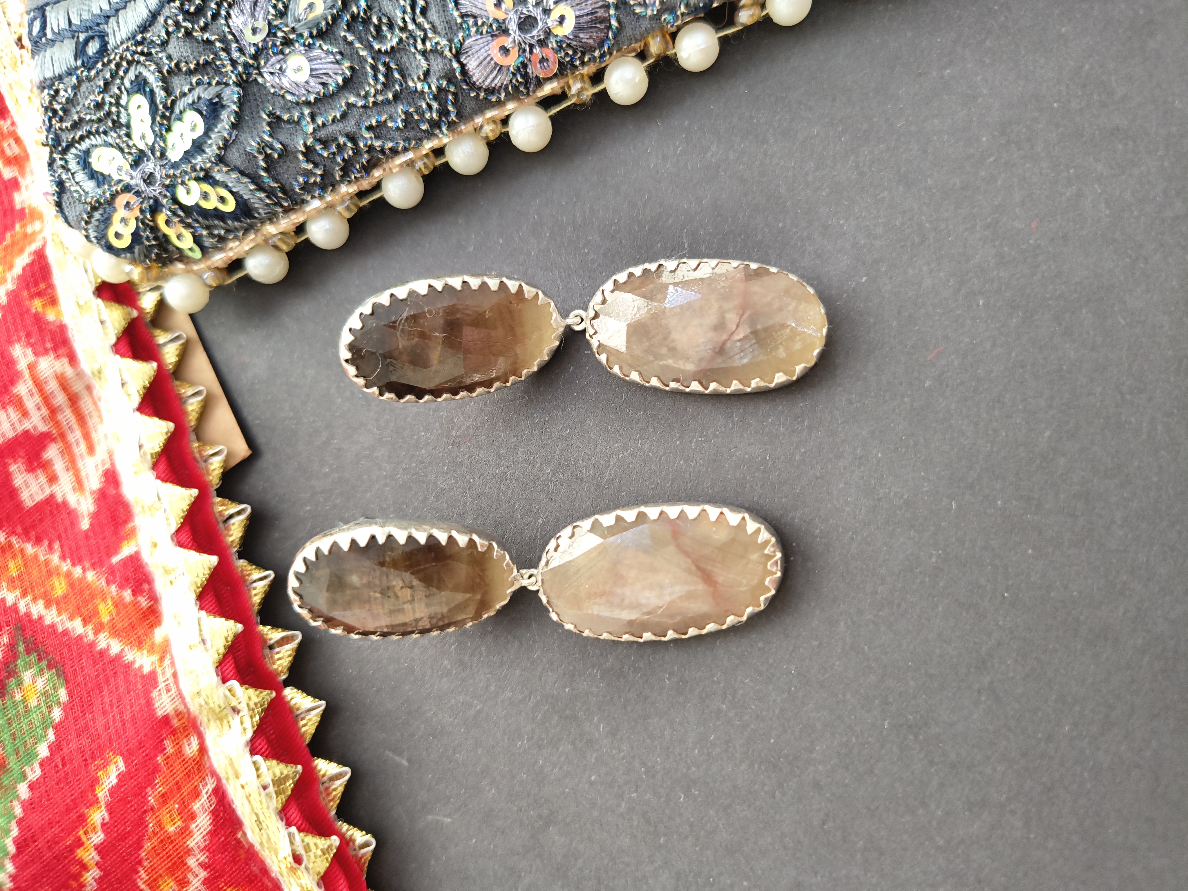 smoky brown sapphire Earrings