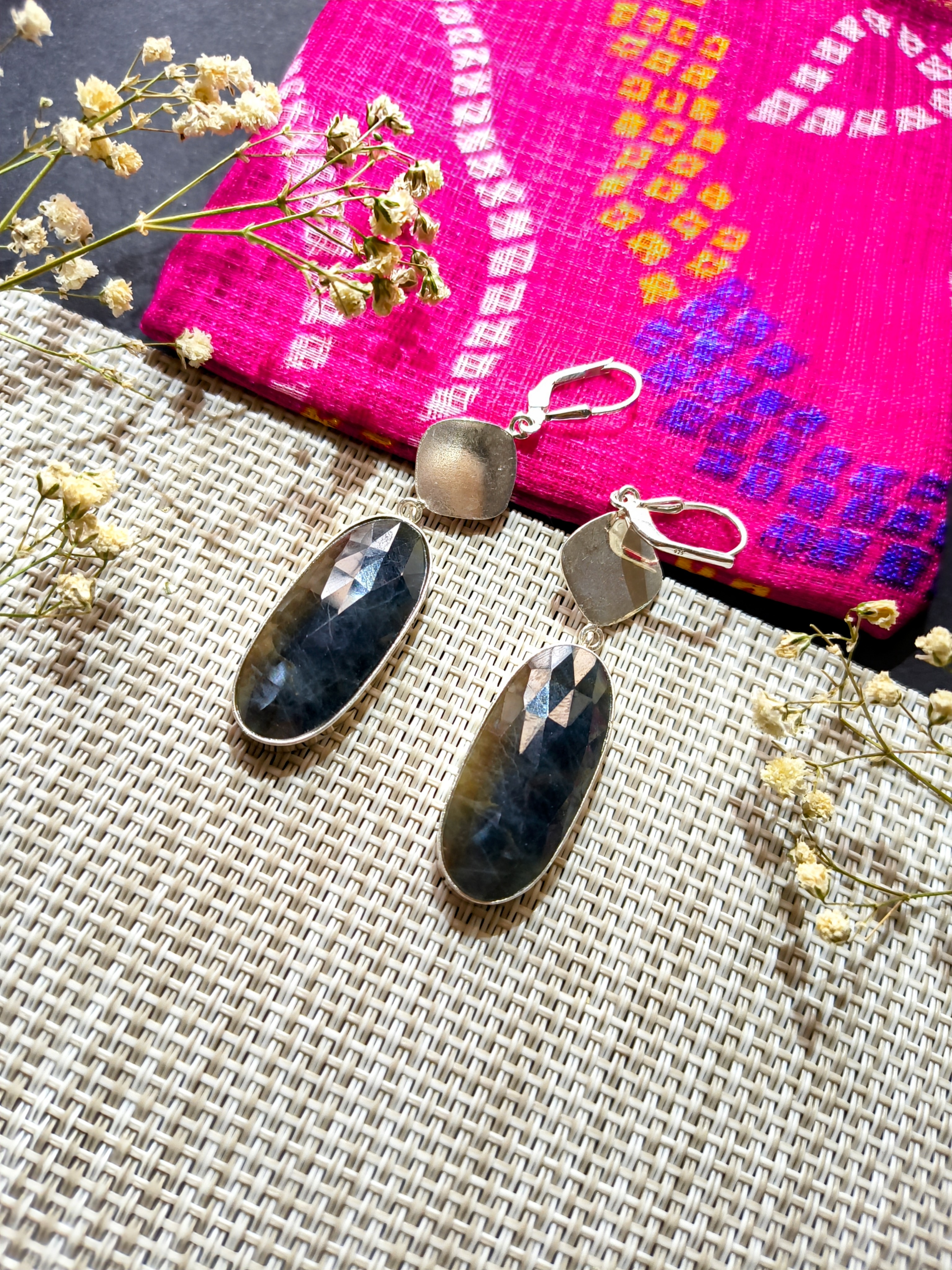  Amber brown with glossy black sapphire Earrings