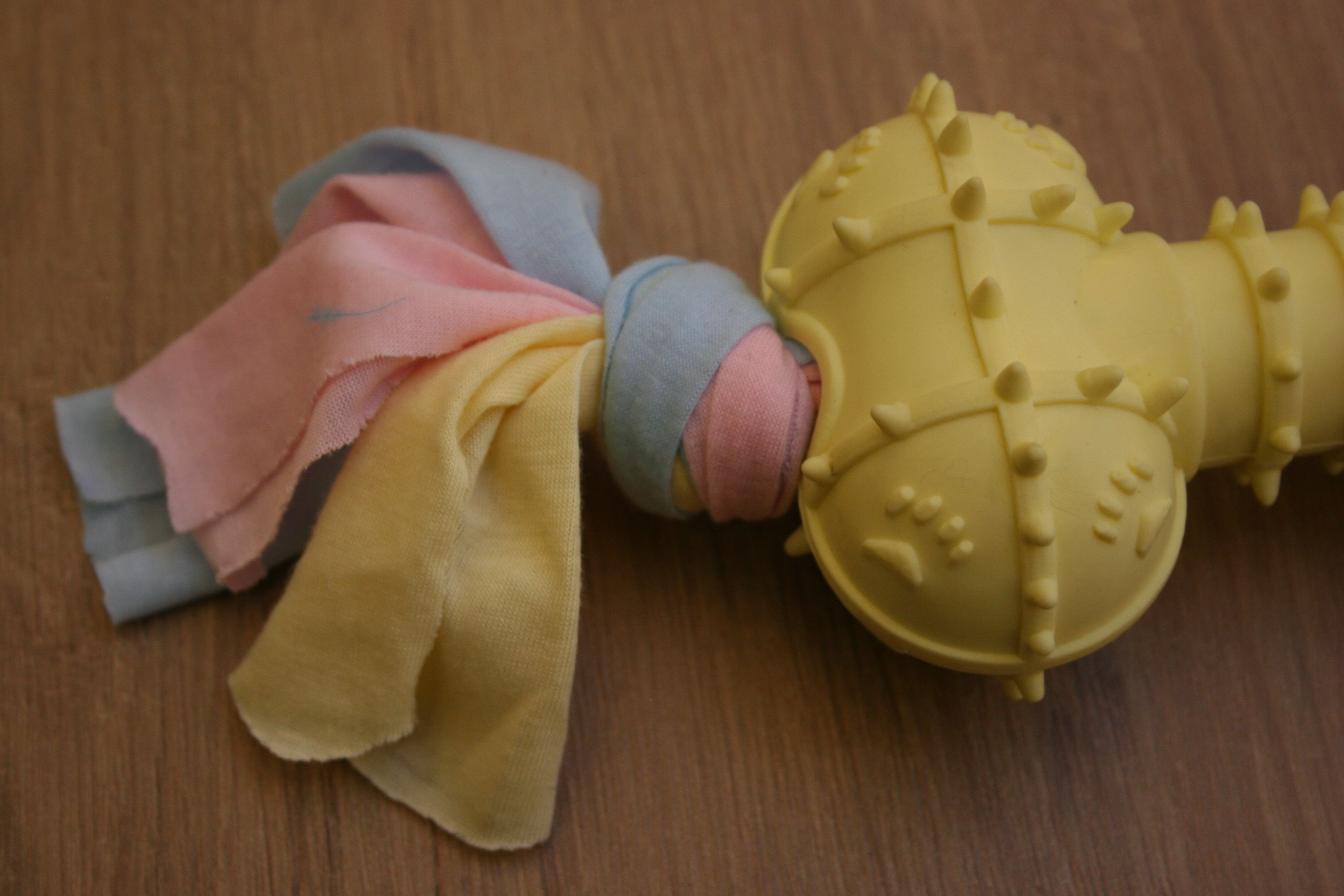 Brinquedo mordedor para cachorro