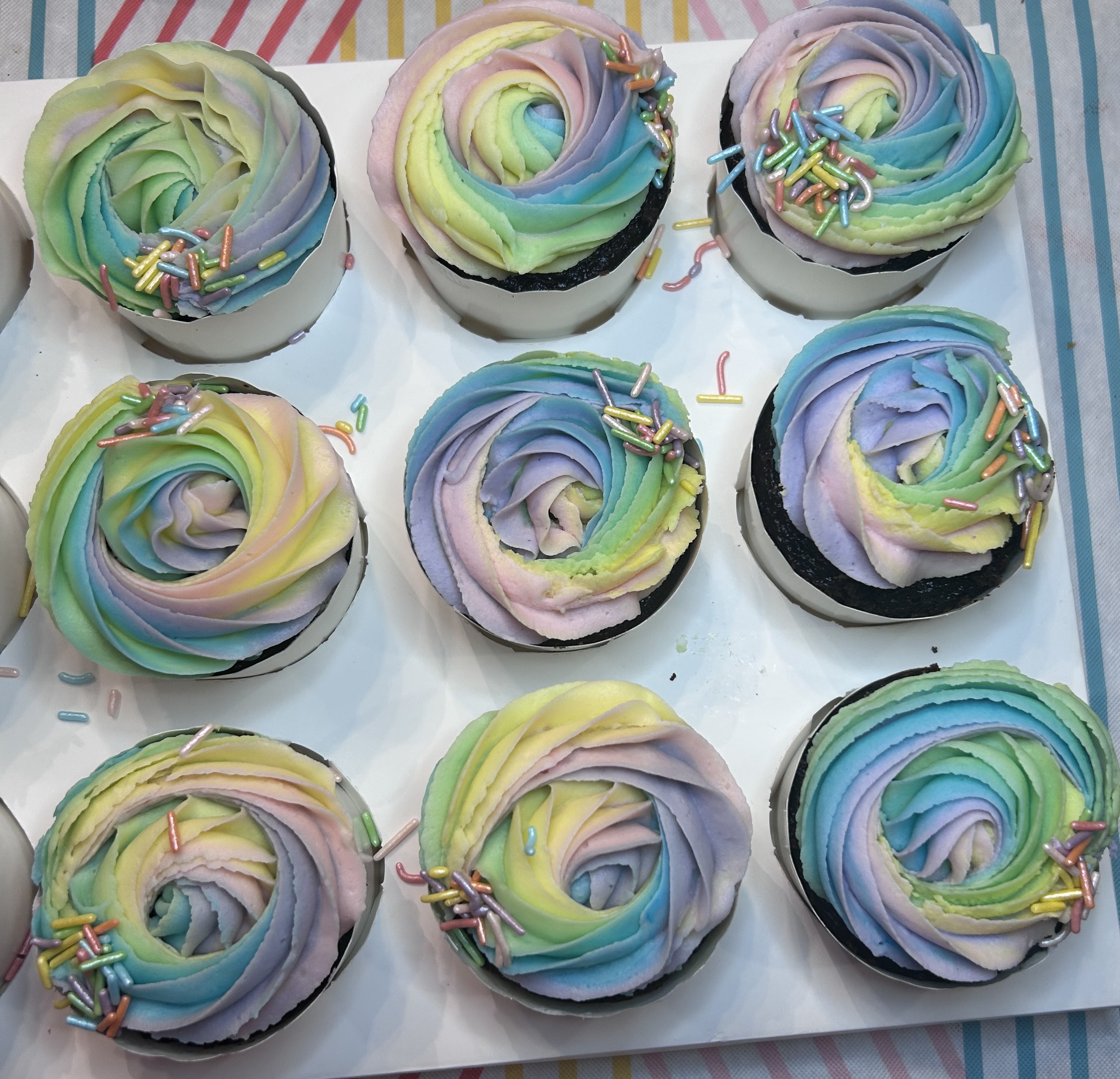 Custom Cupcakes (Set of 6)