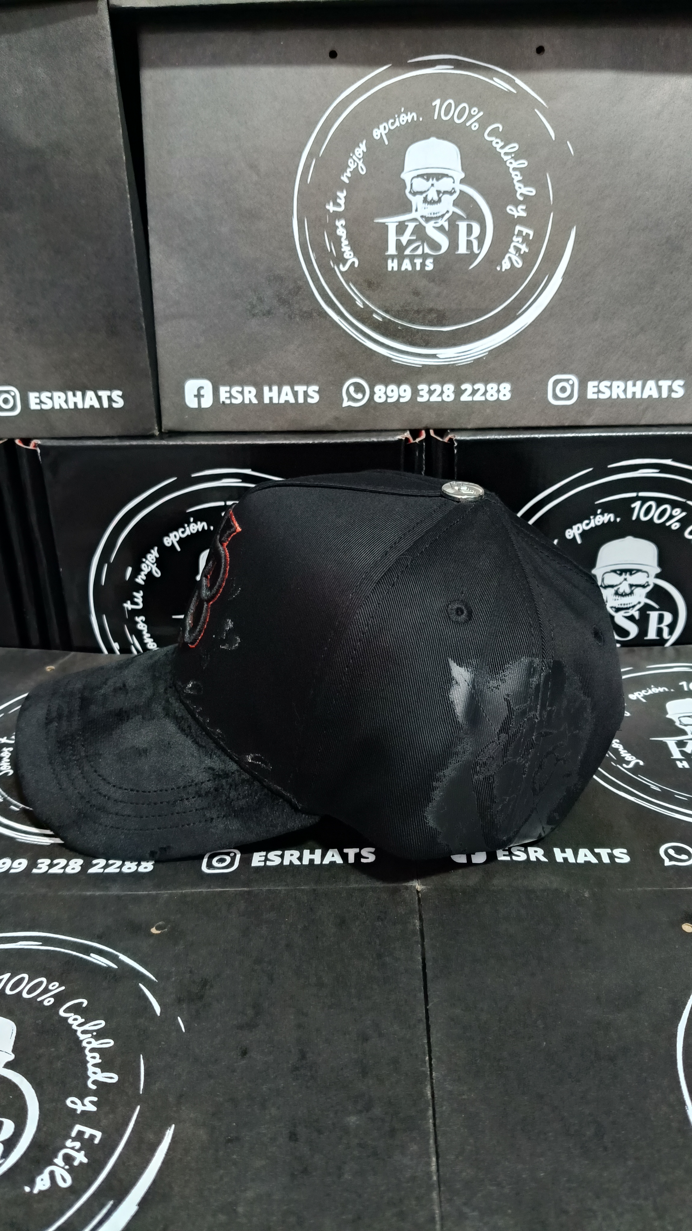 JJ HATS X ISRAEL BARAJAS 