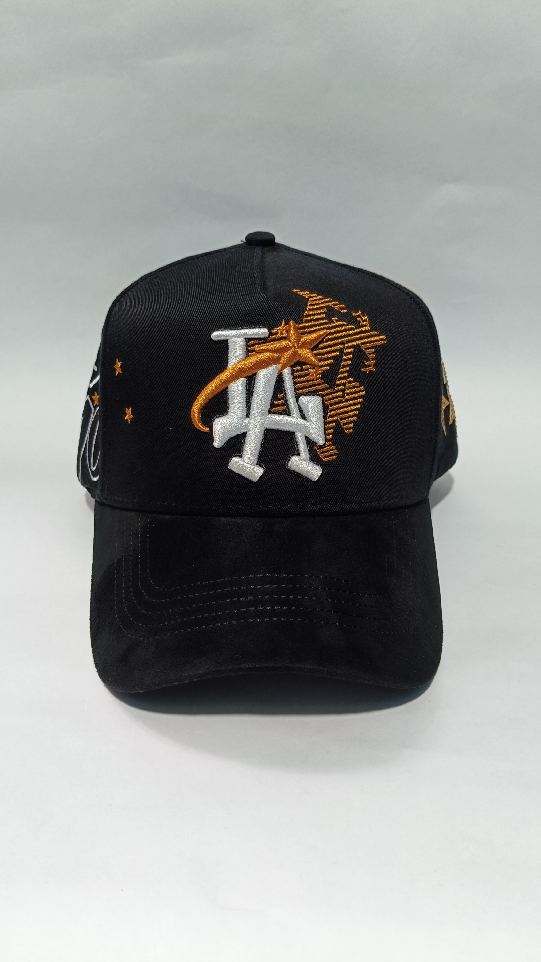 31 HATS (MAGO AMARILLO )