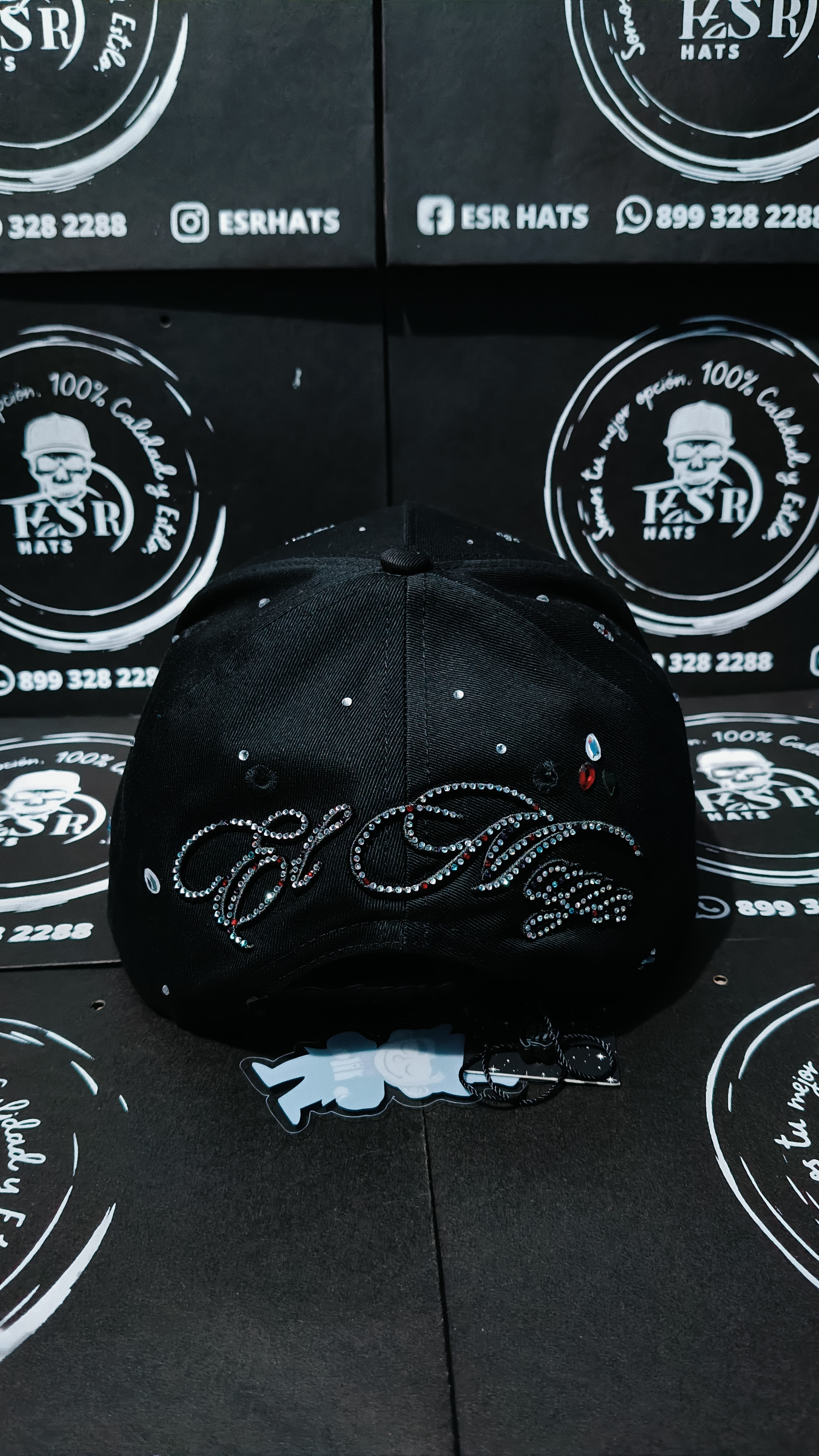 31 HATS "MAGO UNIVERSE" LA