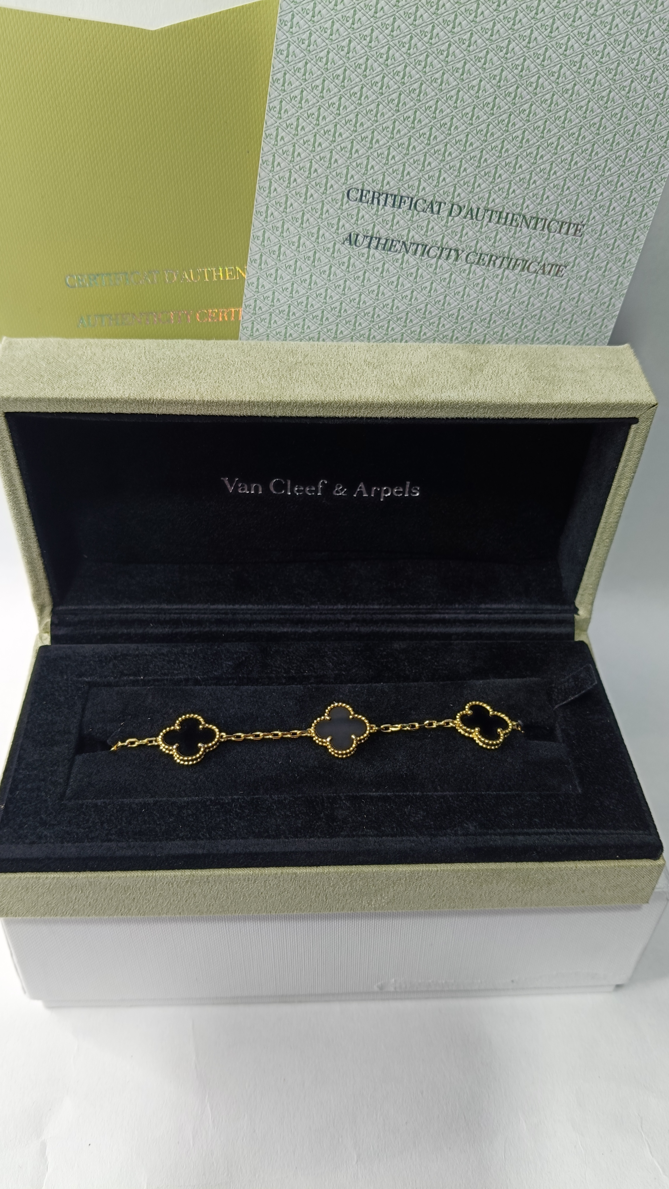 VANCLIR PLATA .925 (BAÑO DE ORO 18K)