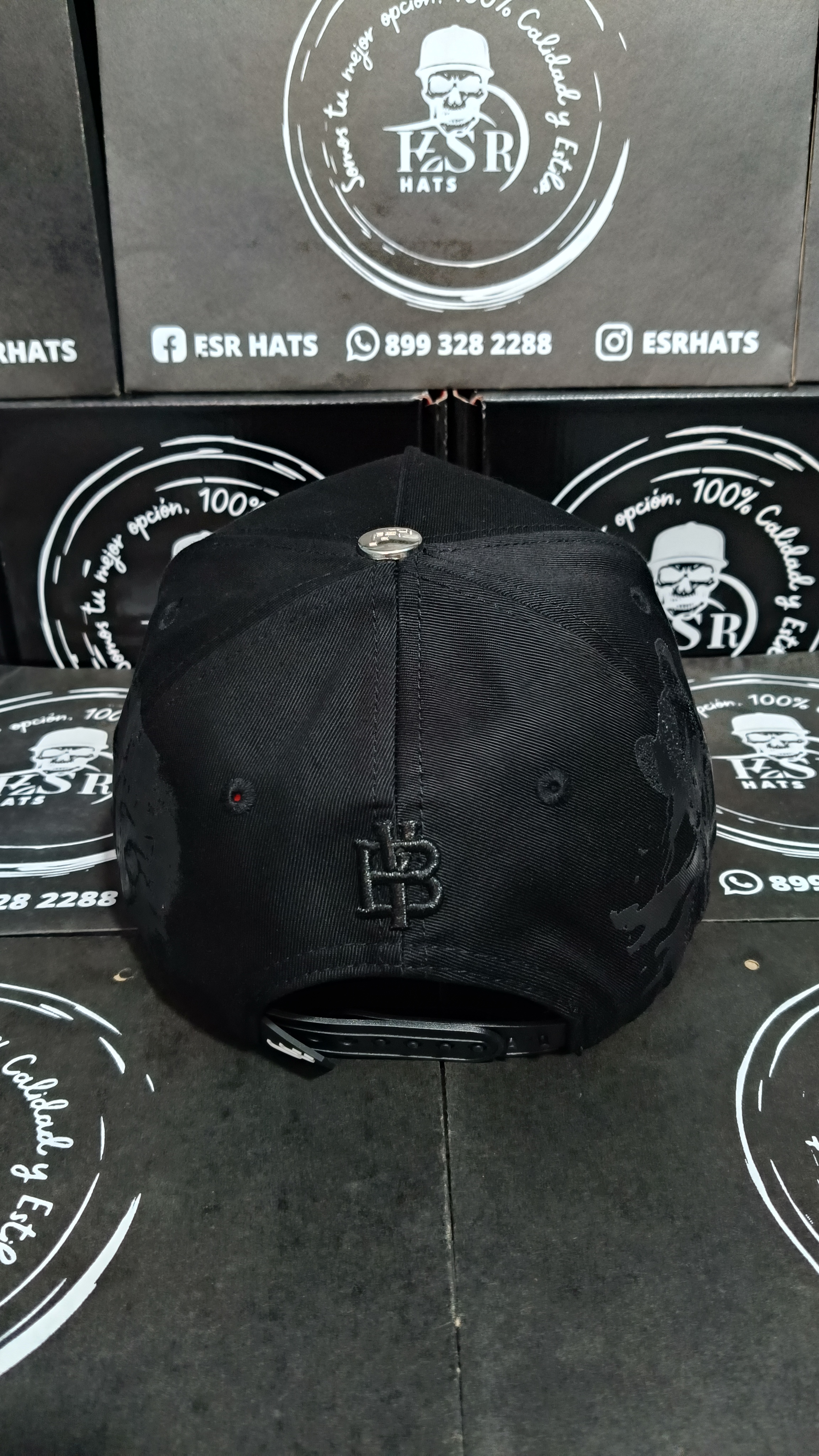 JJ HATS X ISRAEL BARAJAS 