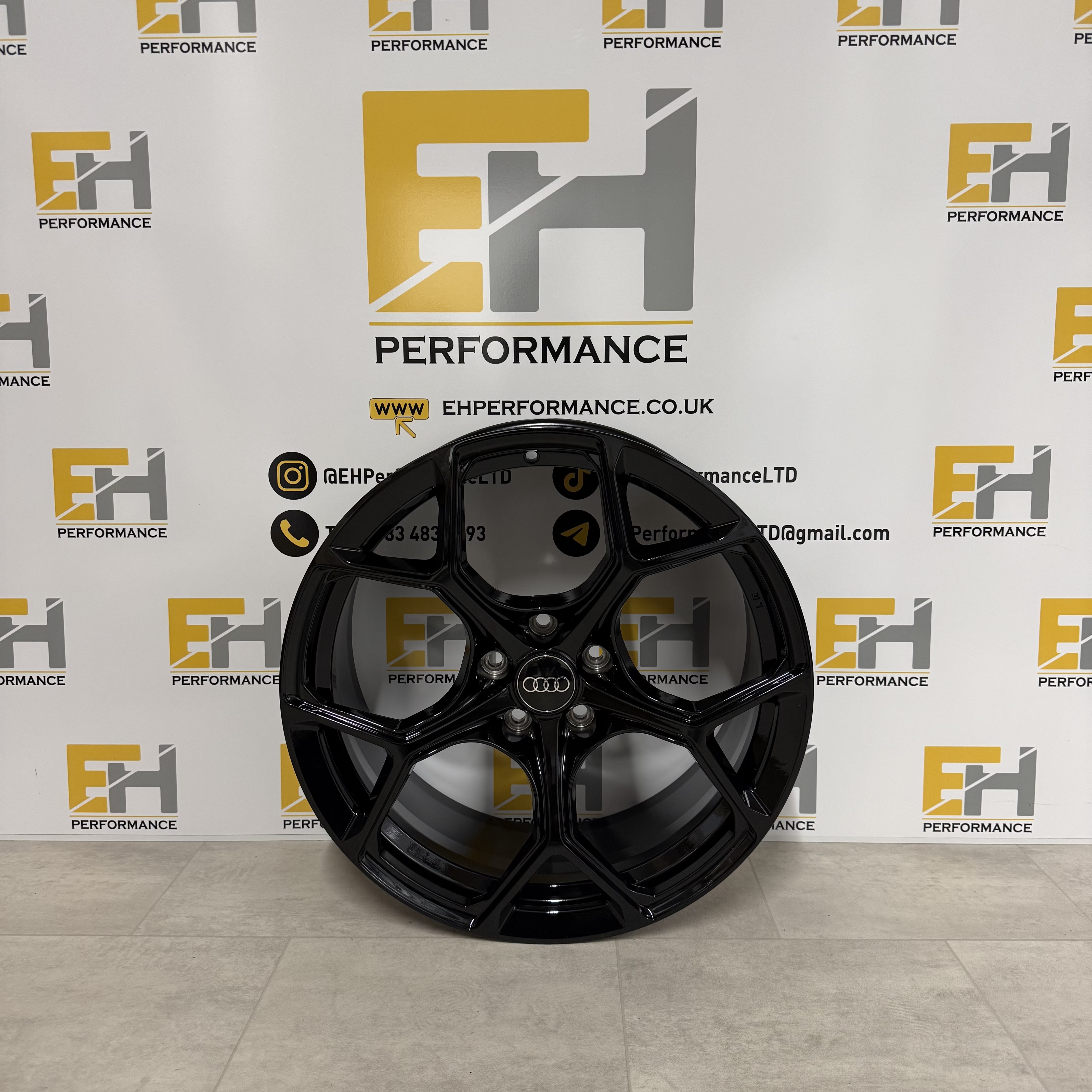 Gloss Black RS3 RS4 RS5 C8 Style Alloy Wheels 20"