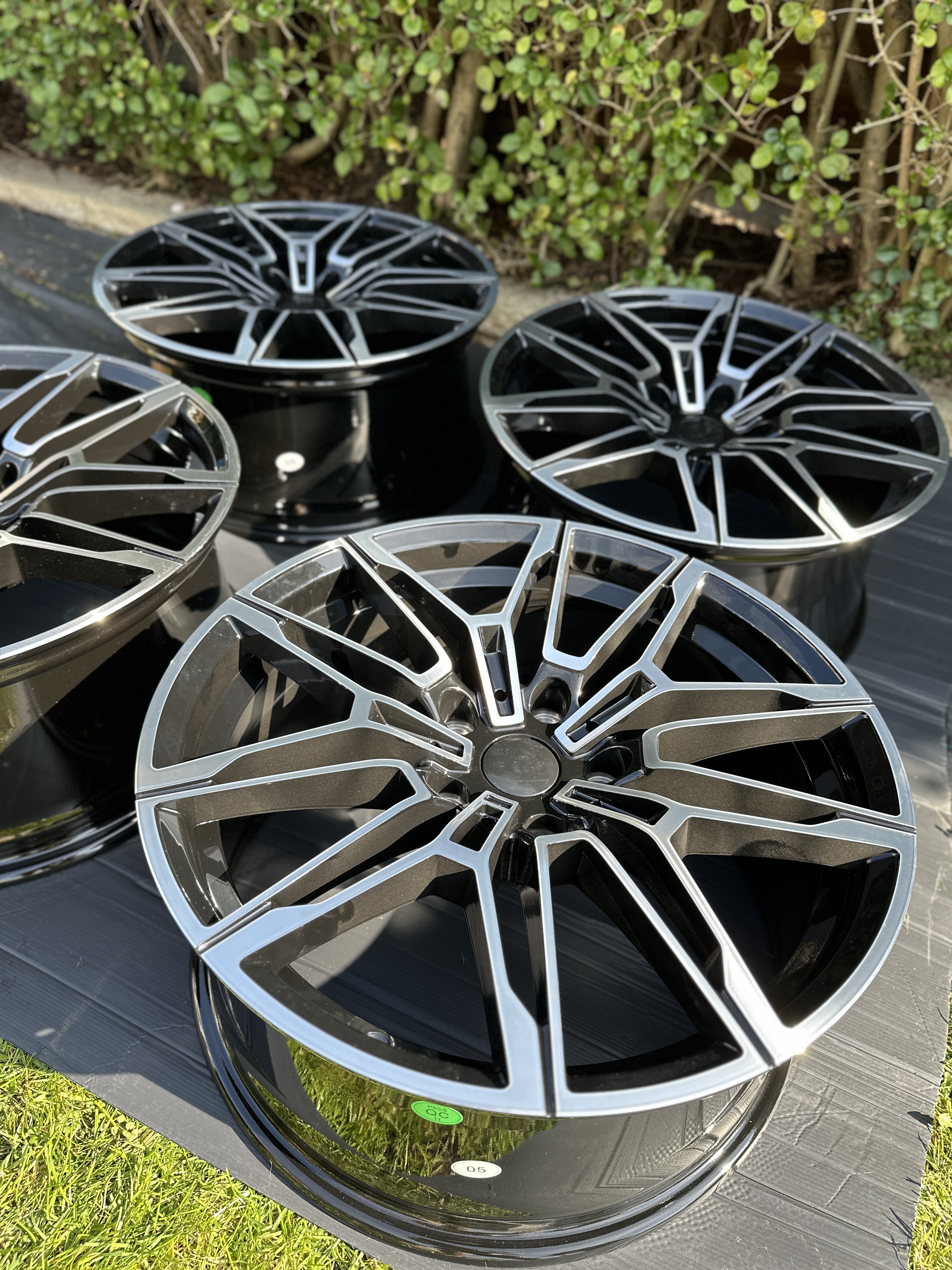 825M Style 18" Wheels Rims Black Machine 5x120 fits BMW FXX Series