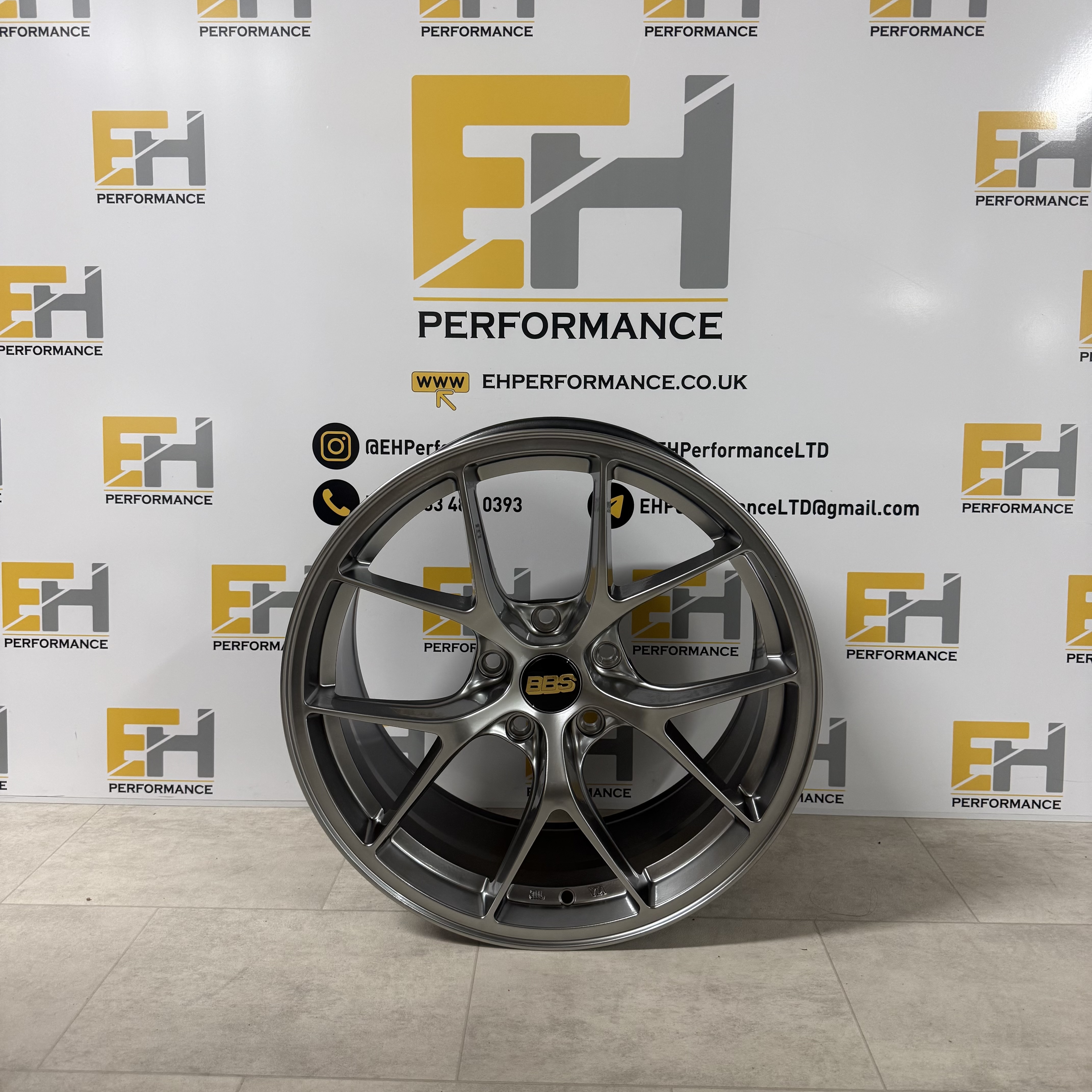 BBS CI-R Style Alloy Wheels – Hyper Black (18x8.5 ET35 5x120) – Set of 4