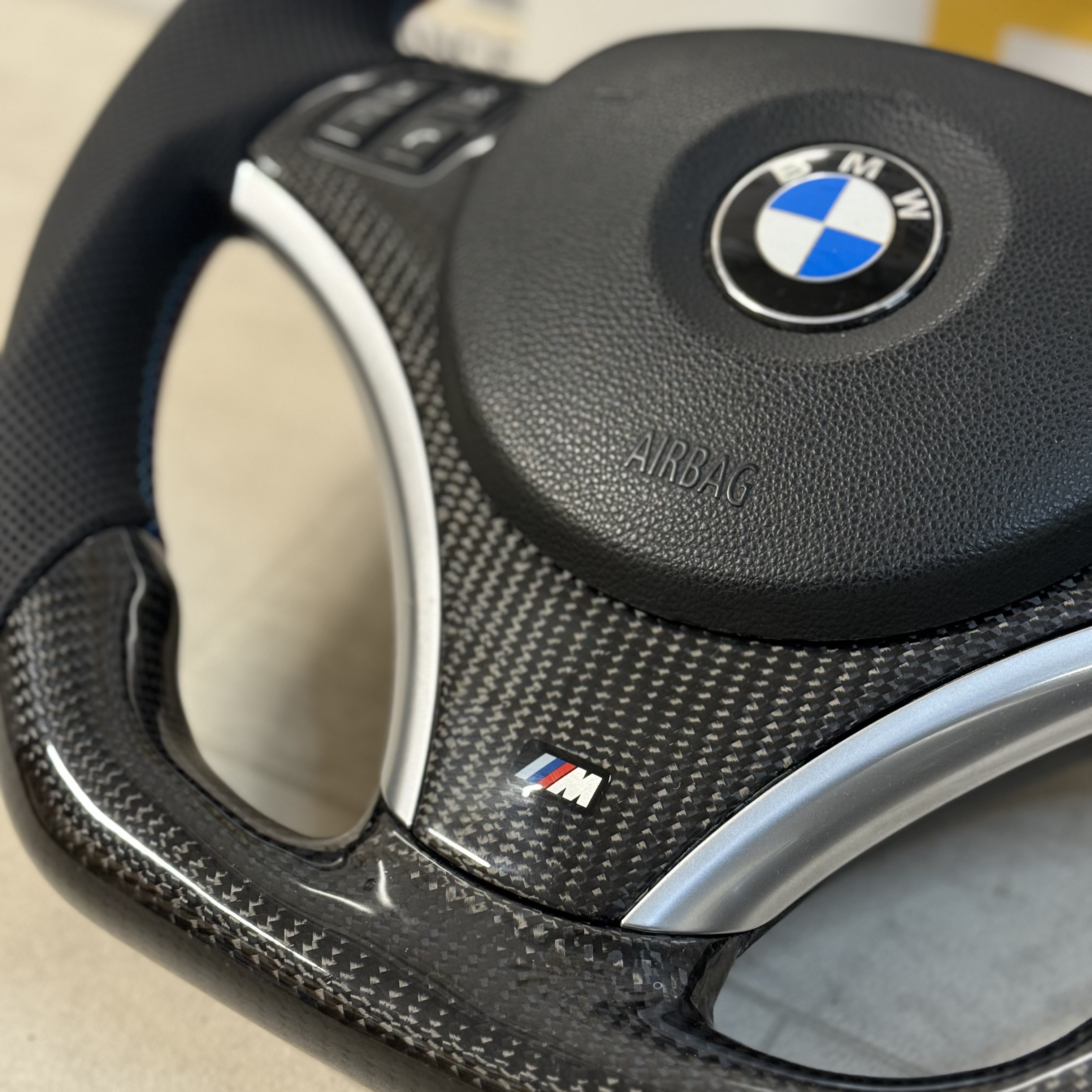 BMW E8X / E9X Carbon Fibre & Perforated Leather Flat Bottom Steering Wheel