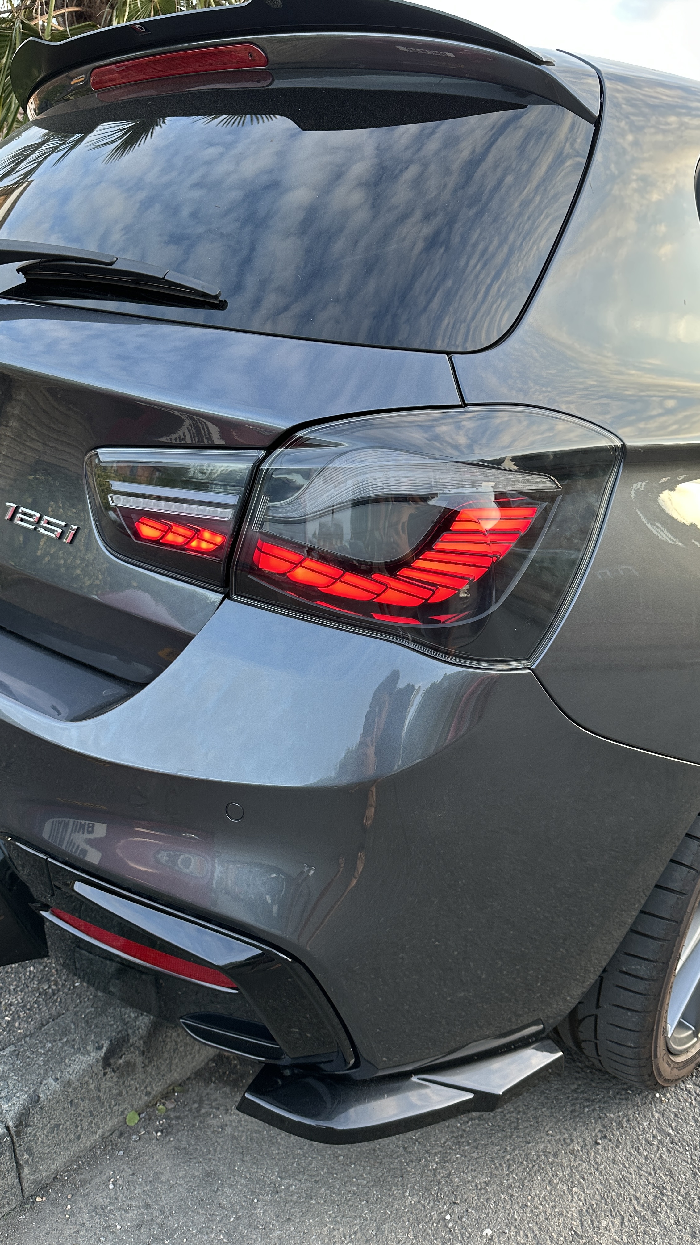 BMW 1 Series F20/F21 LCI (2015–2019) GTS-Style LED Tail Lights – Dynamic Indicators | Smoked Clear