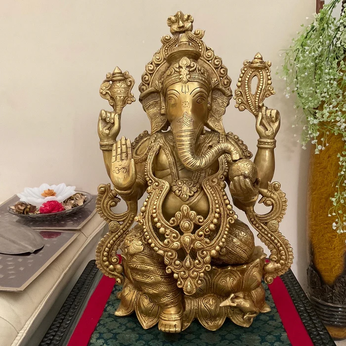 21-Inch Lord Ganesha Brass Idol – Grand Seated Ganpati Statue for Entryway & Housewarming Pooja