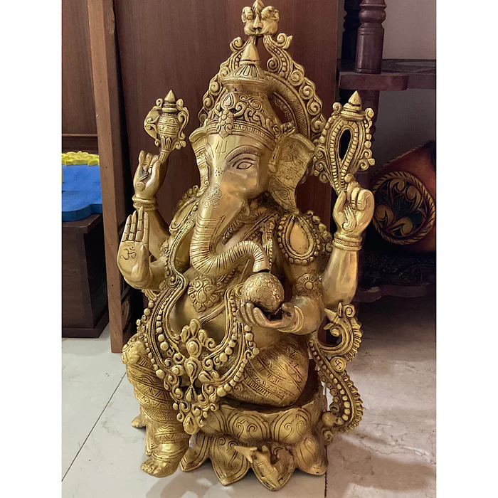 21-Inch Lord Ganesha Brass Idol – Grand Seated Ganpati Statue for Entryway & Housewarming Pooja