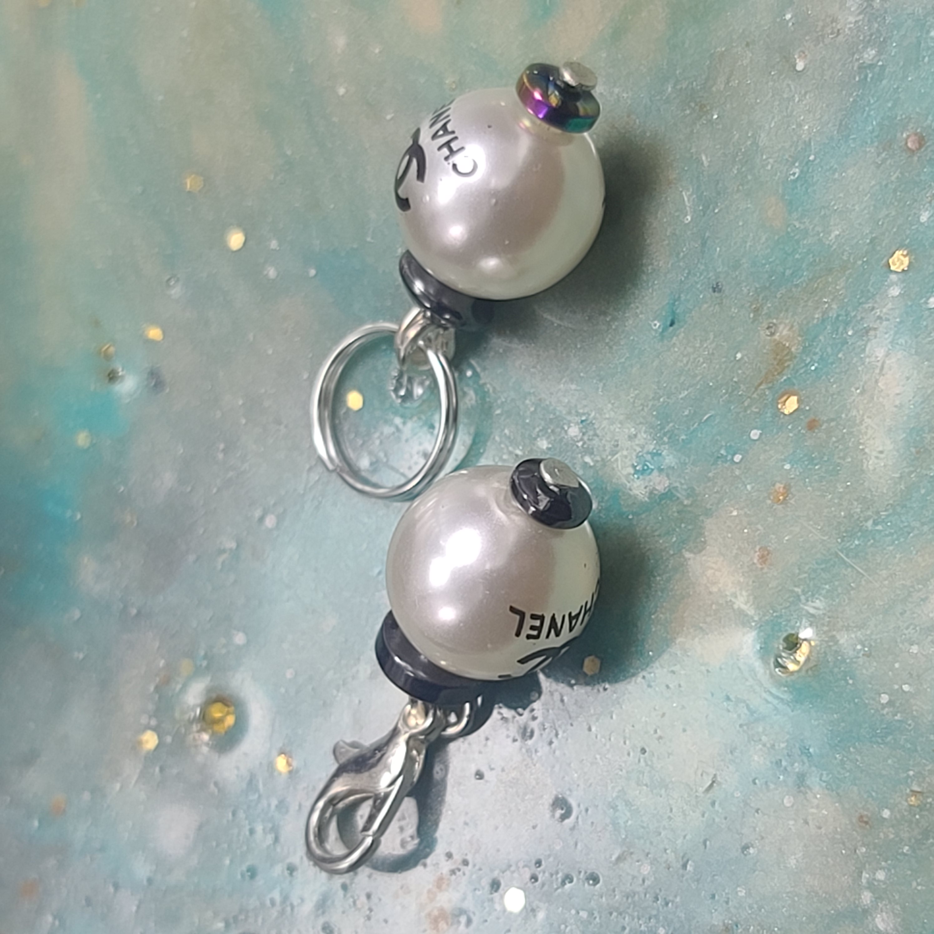 2 CC Pearl Zipper Pull