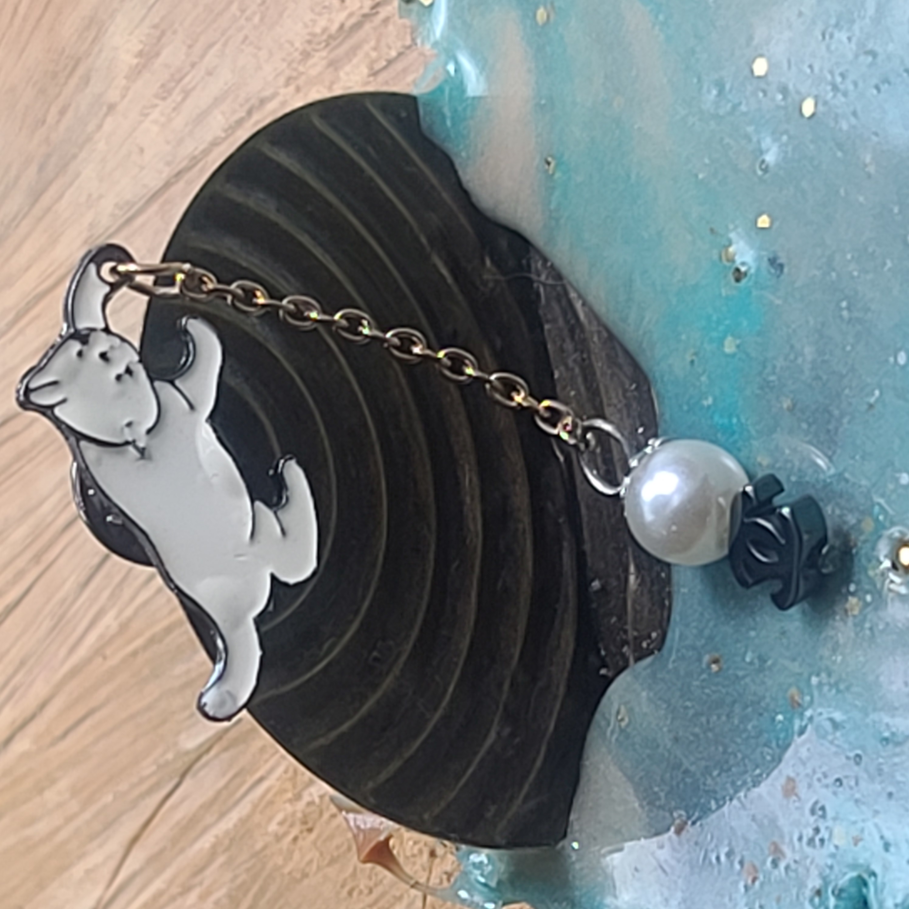 Cat and Yarn CC Brooch