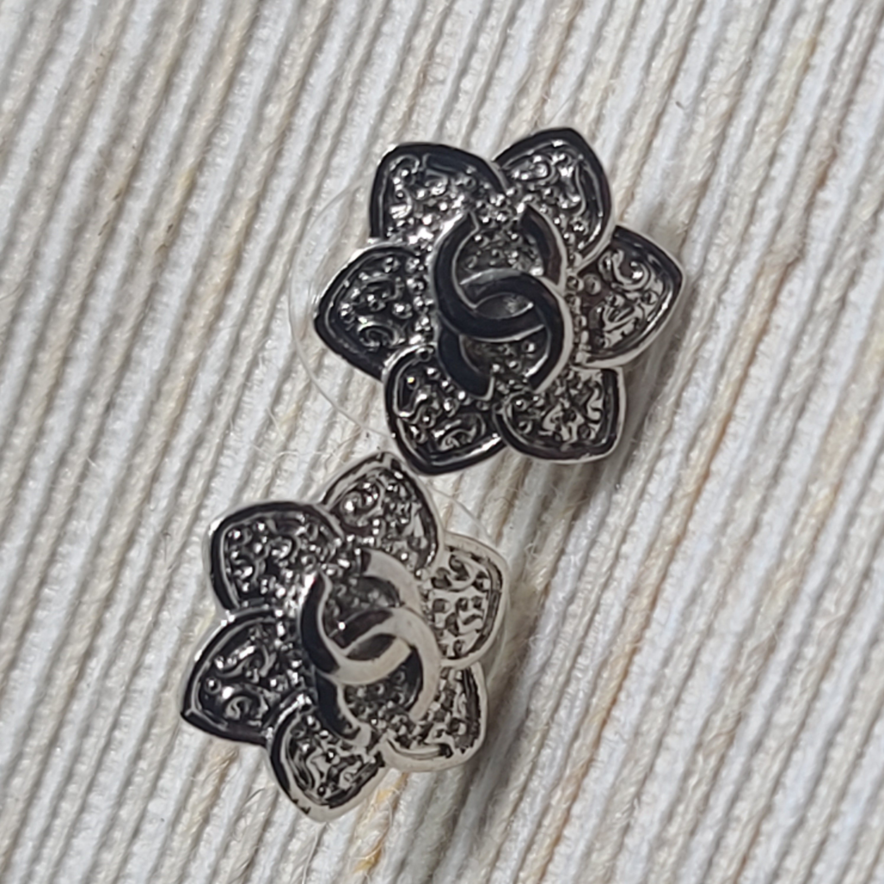 Silver CC Flower Earring