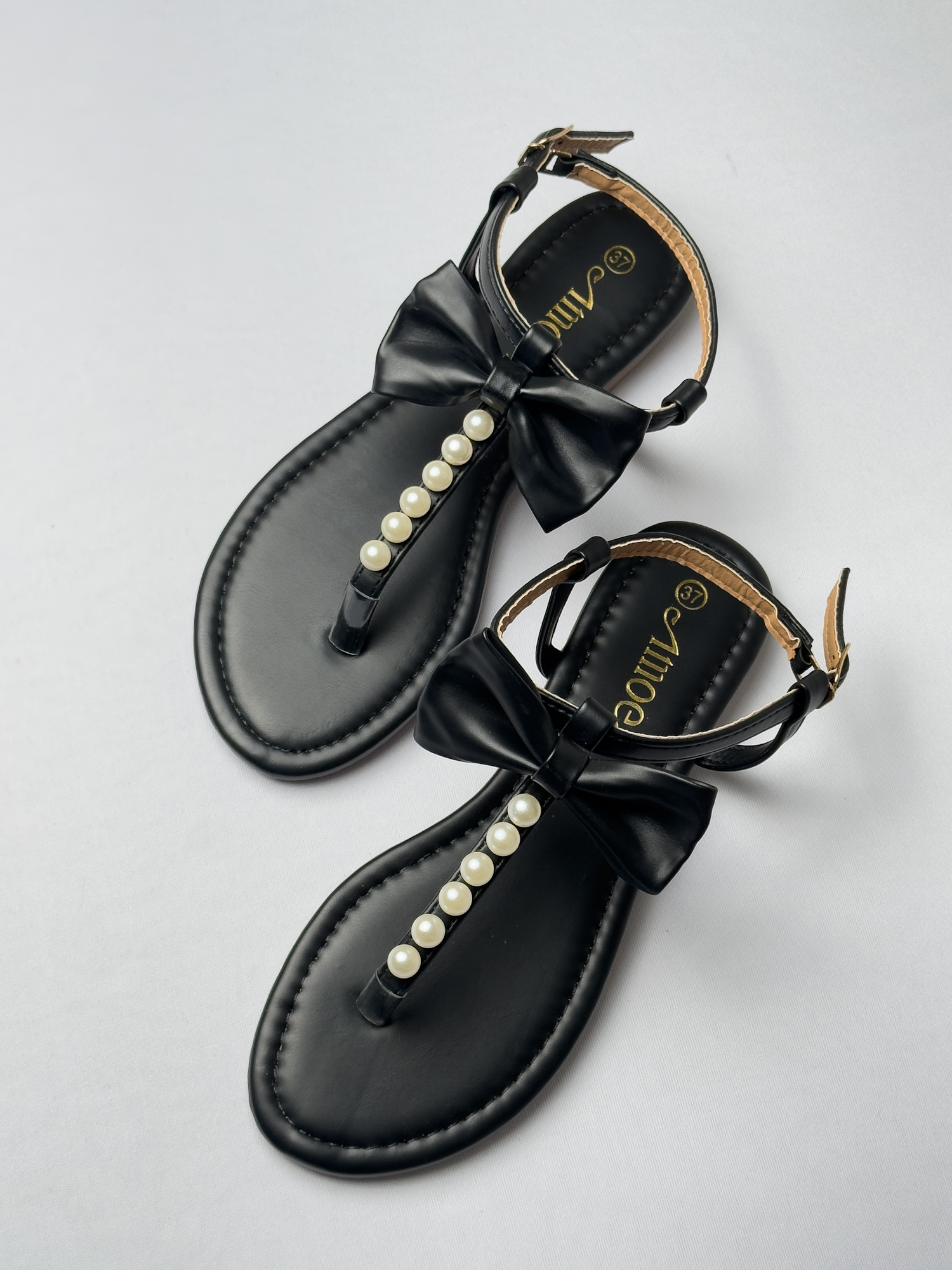 AO-24003 - Três Cores (34 ao 39) 12 Pares