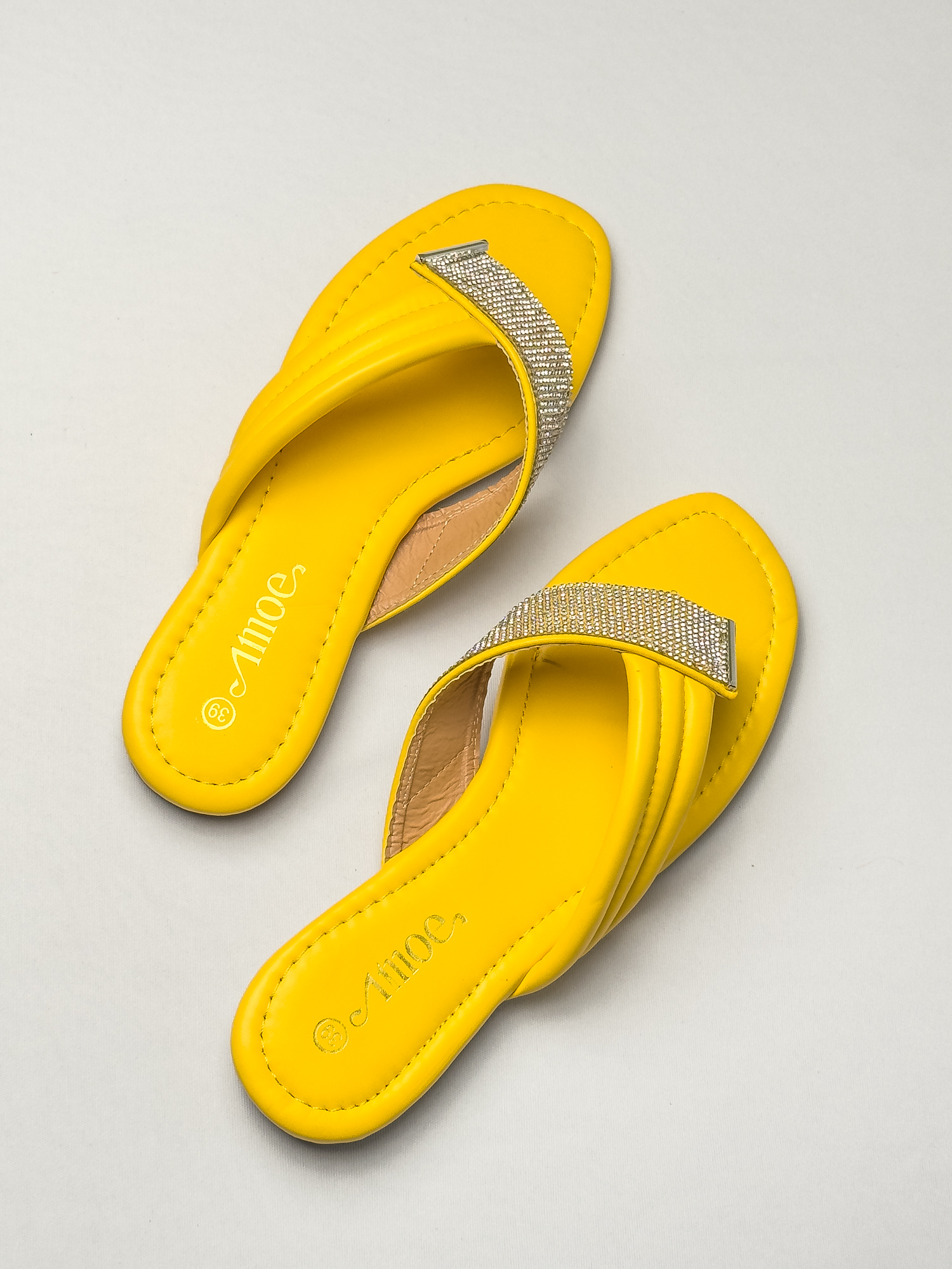 A-24004 - Três Cores (34 ao 39) 12 Pares