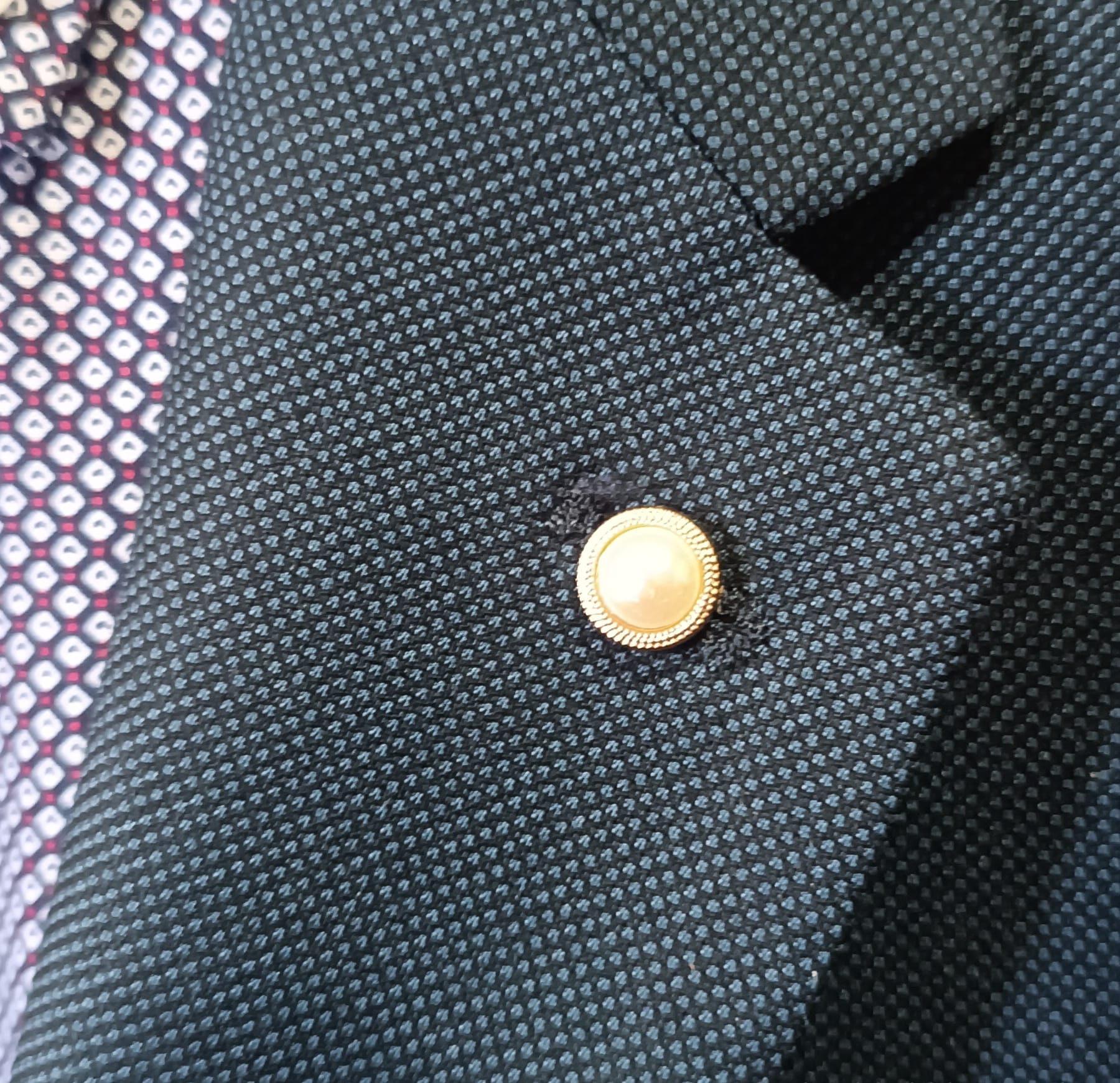 Pin de perla elegante