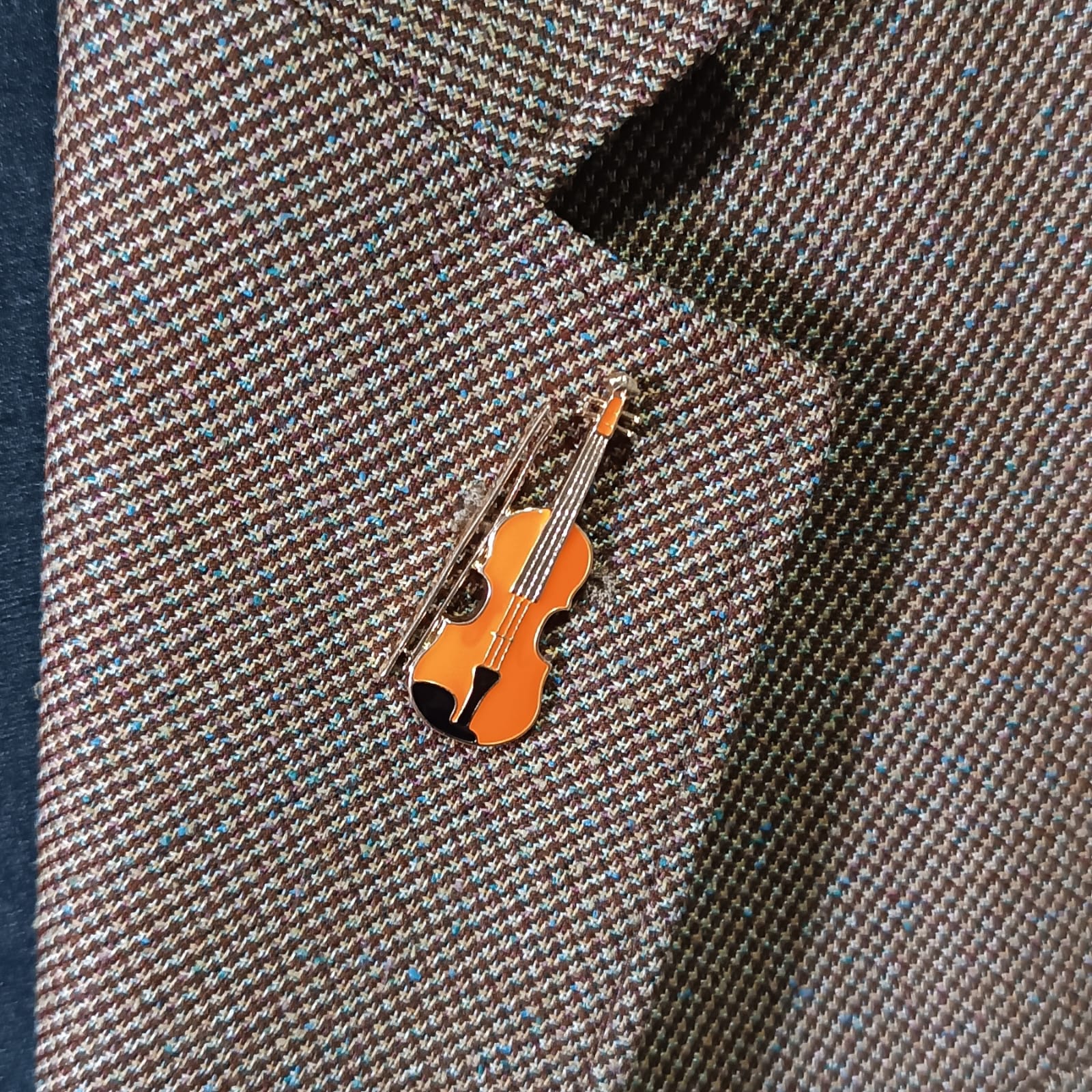 Broche de violín