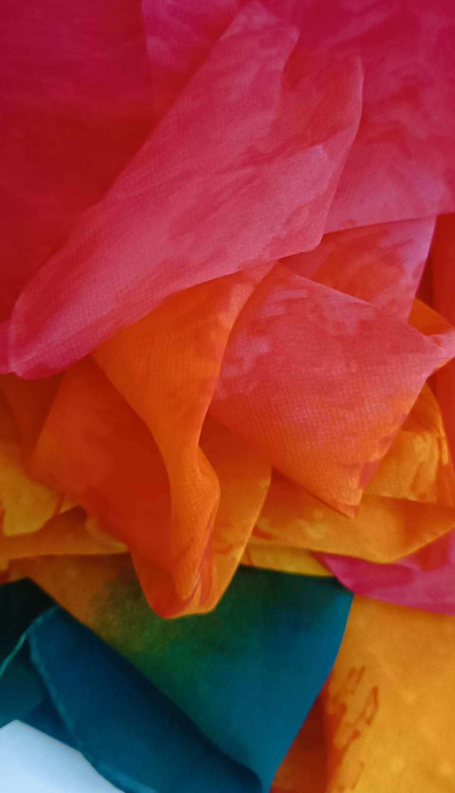 Pañuelo de seda multicolor