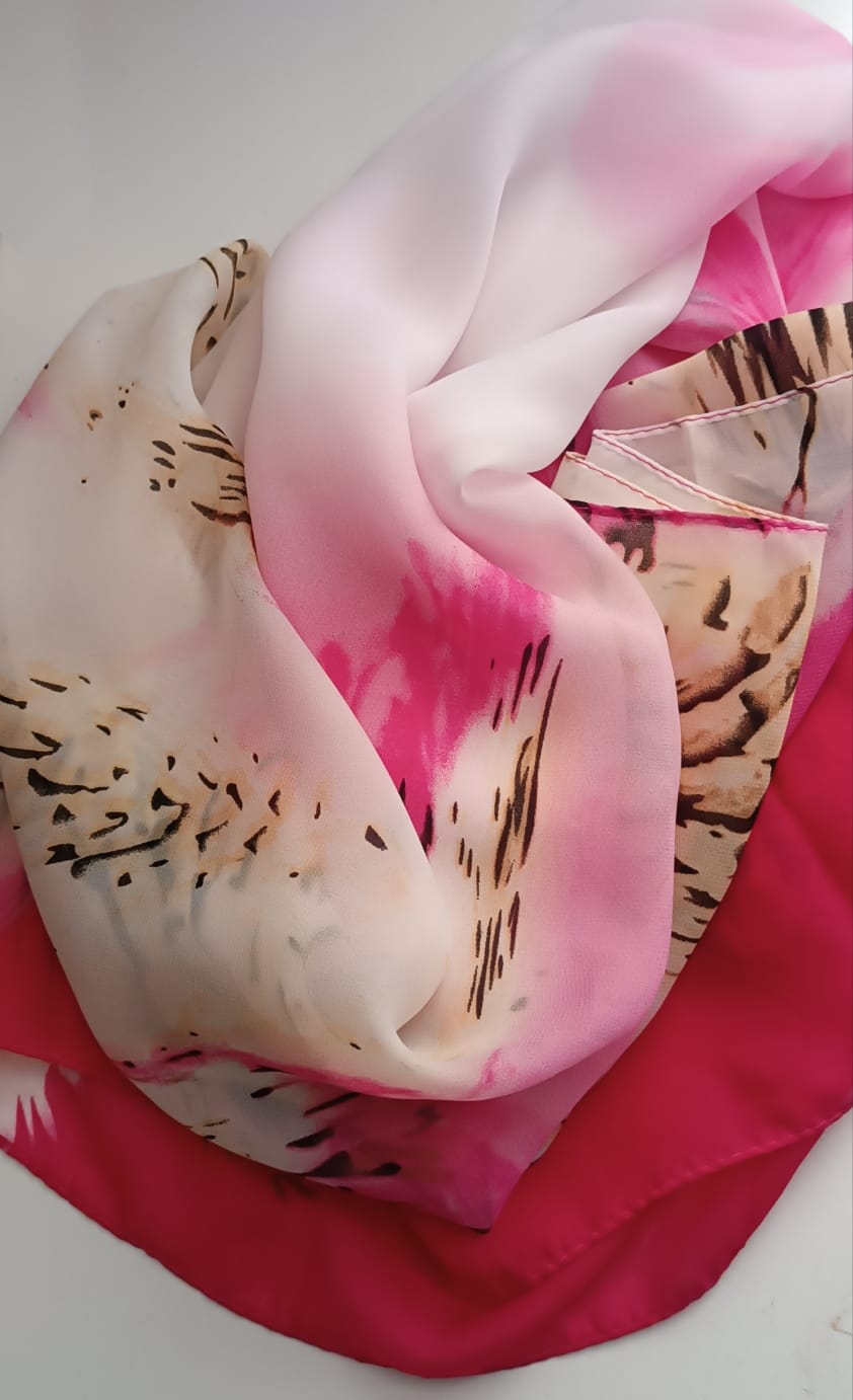 Pañuelo de seda estampado con Rosado