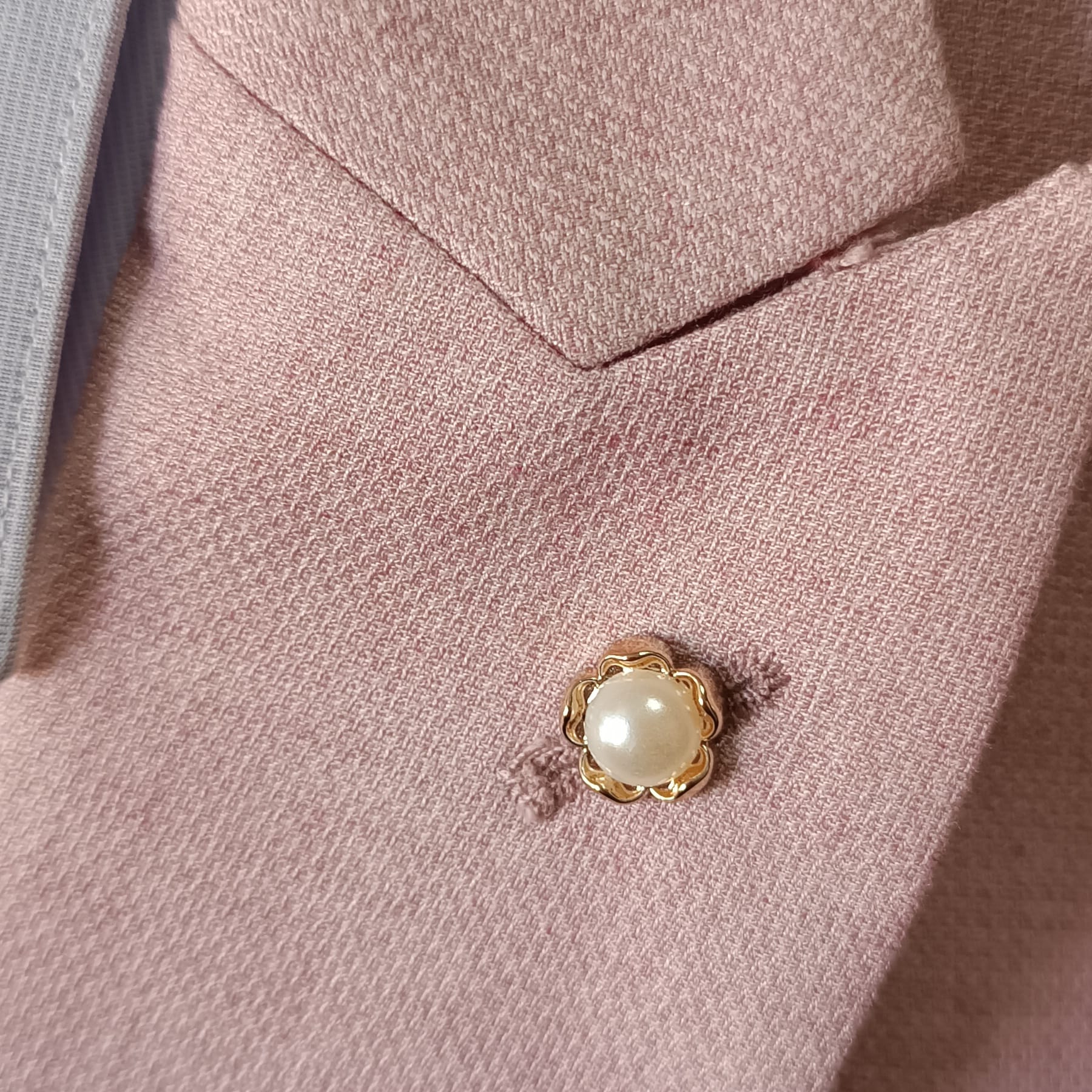 Pin de perla para corbata