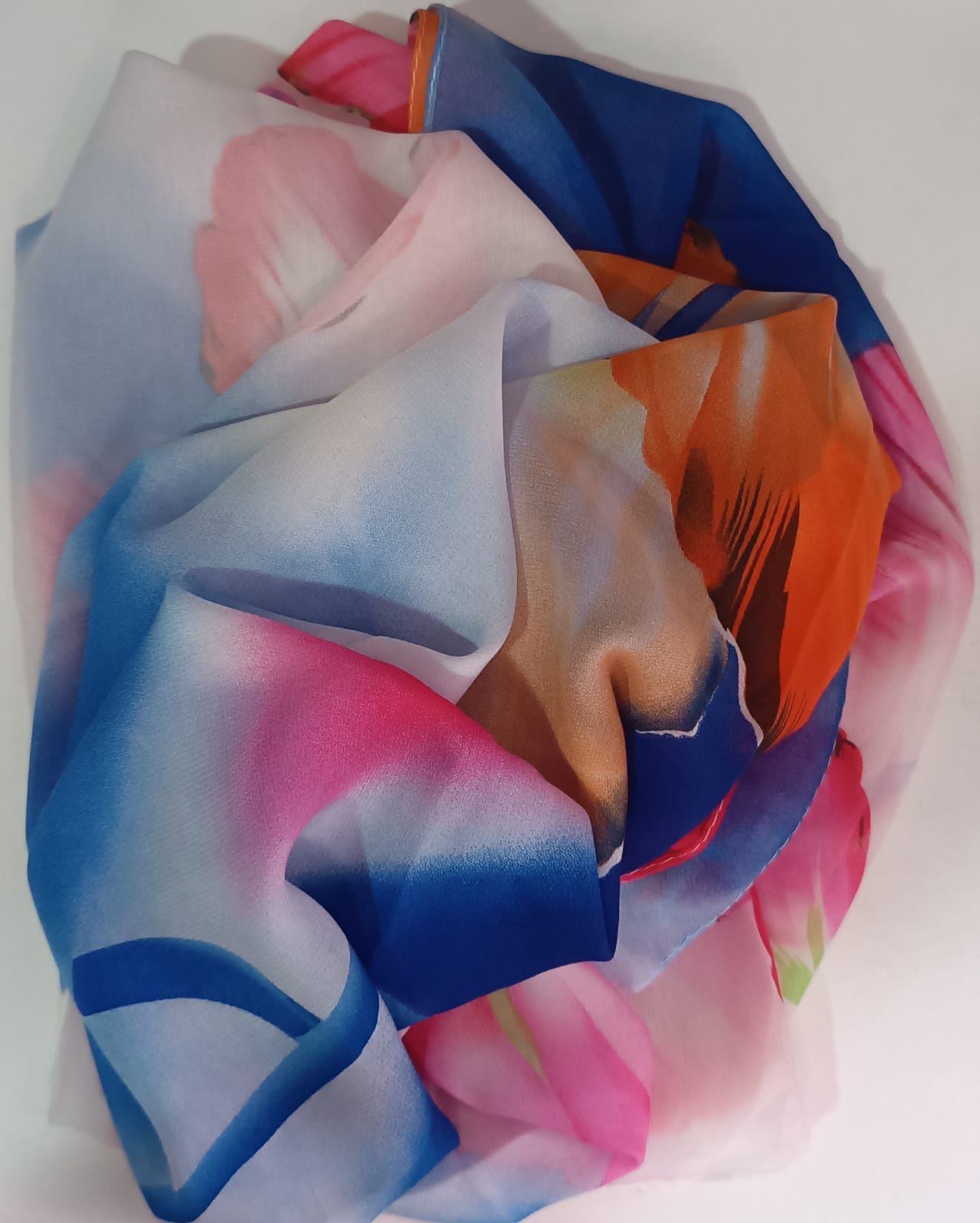 Pañuelo de seda estampado