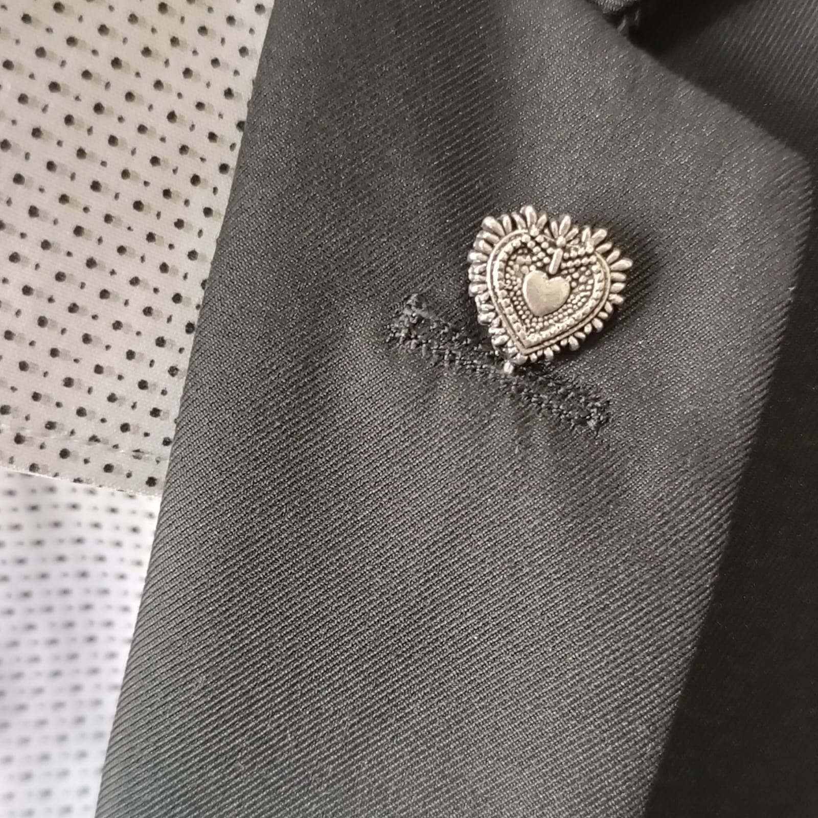 Alfiler de corazón vintage