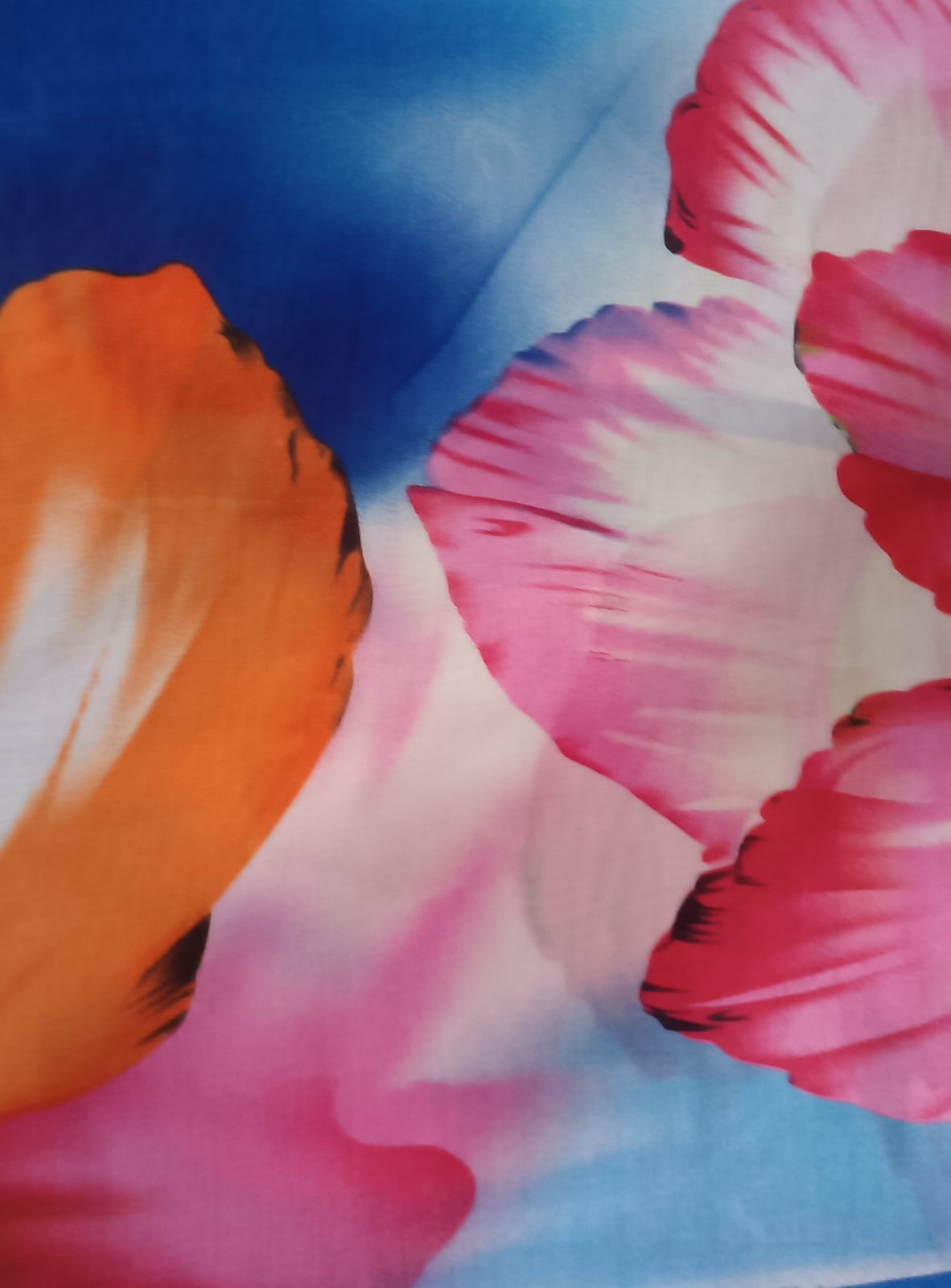 Pañuelo de seda estampado