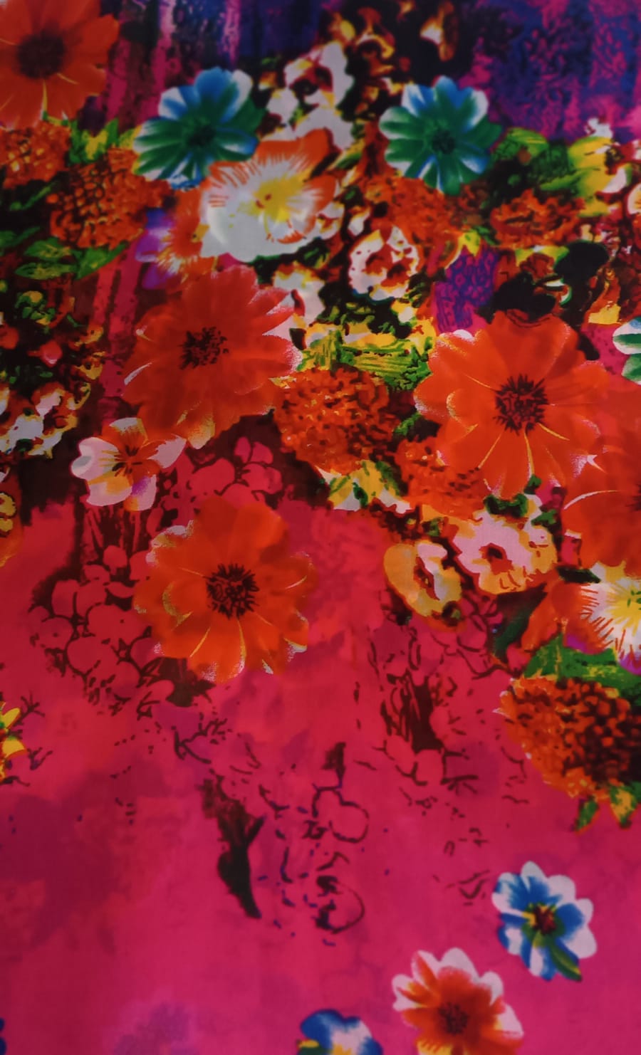 Pañuelo de seda floral