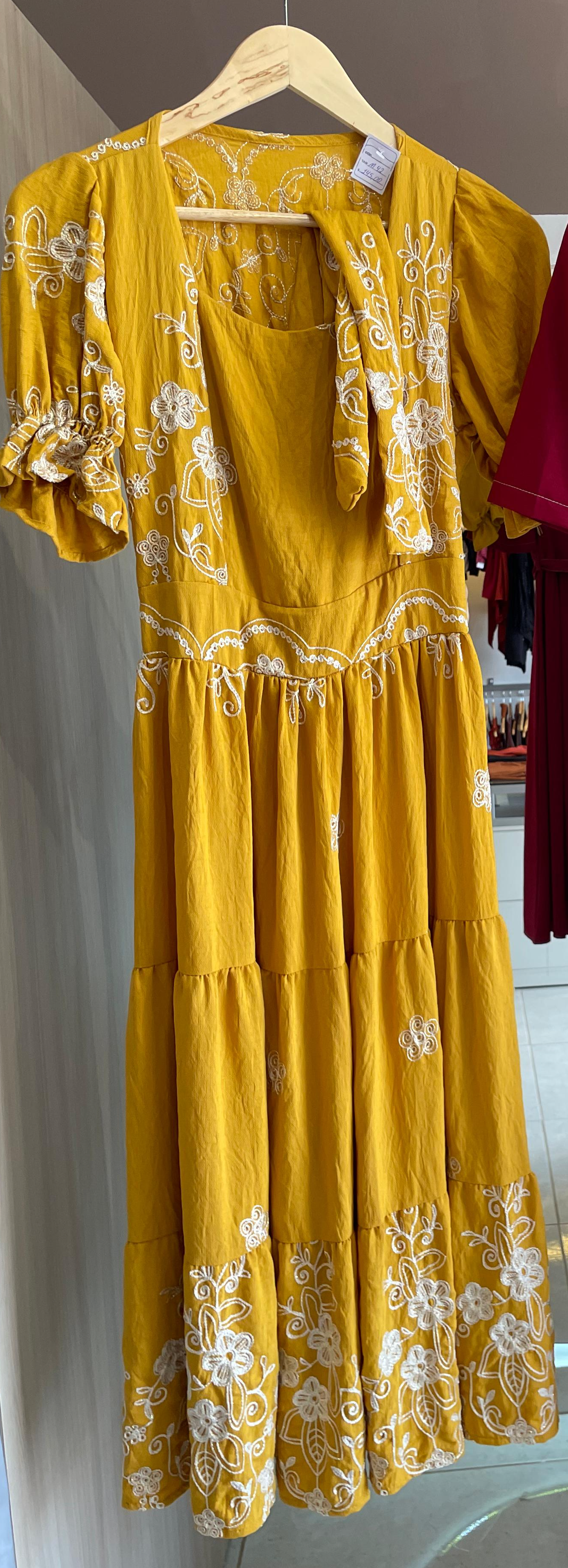 VESTIDO MODA MODESTA AMARELO