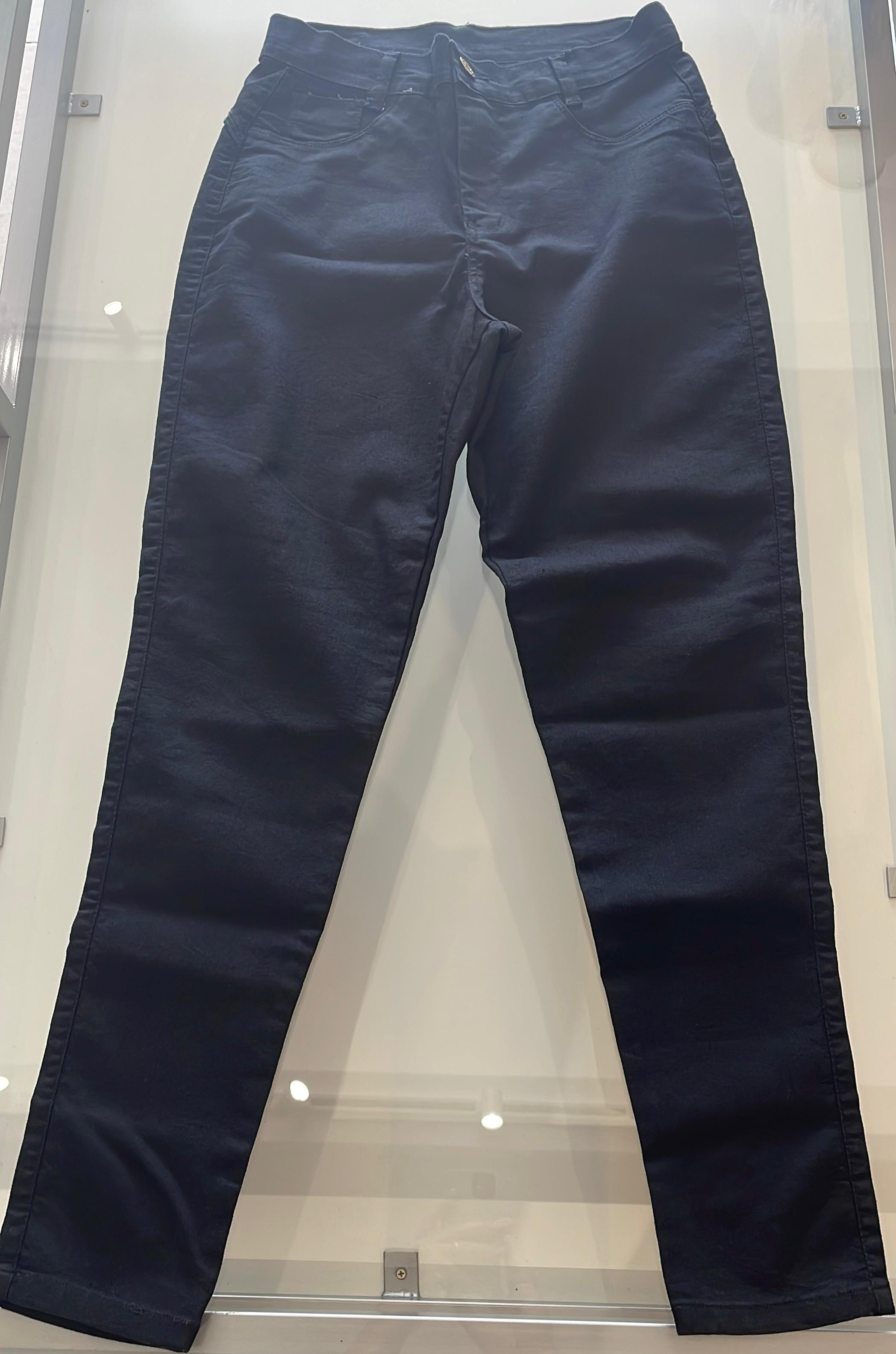 CALÇA JEANS SKINNY PRETA