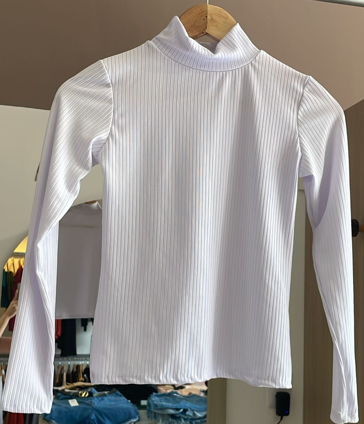 BLUSA CANELADA 