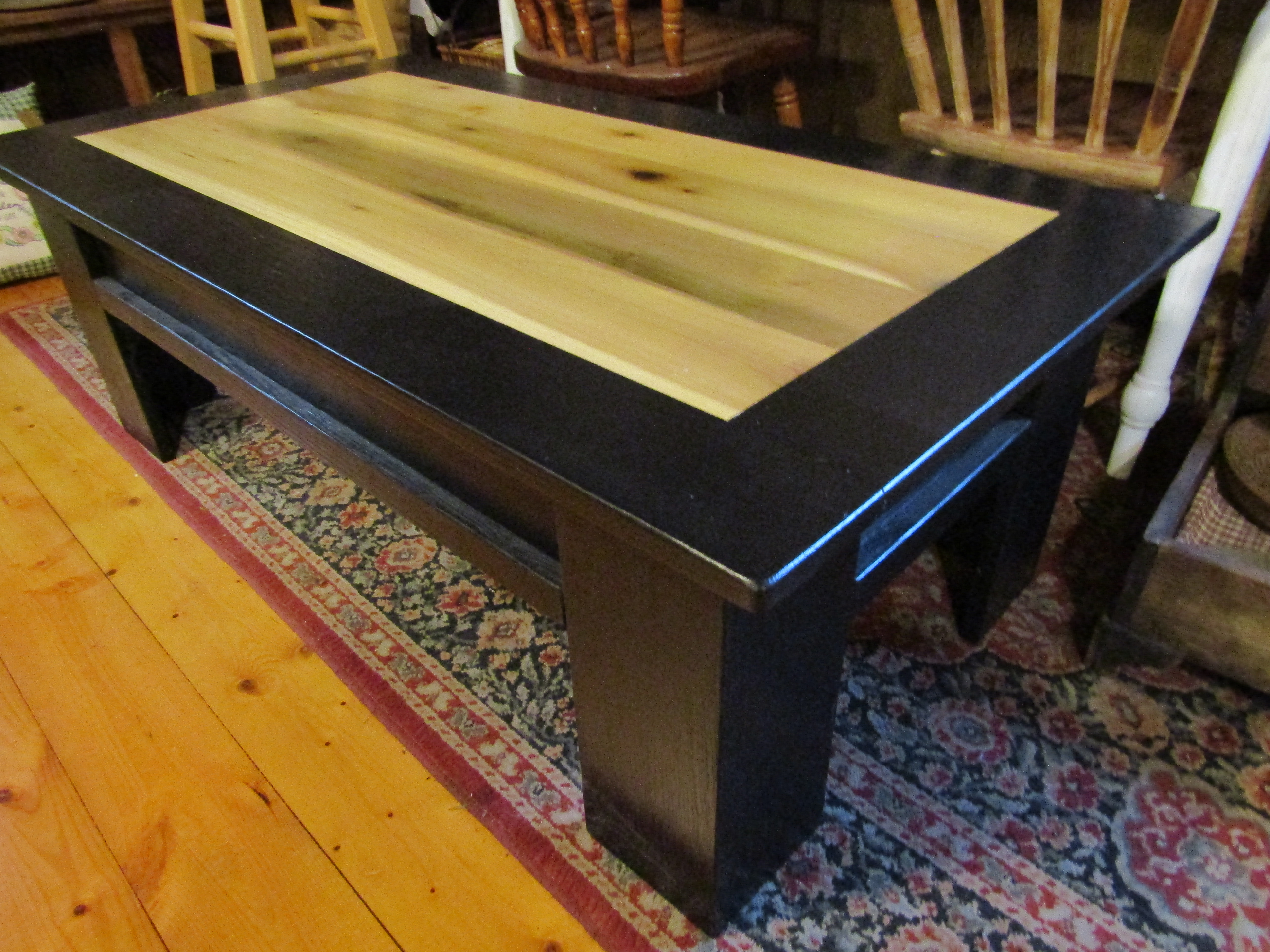 Two-Tone Wooden Coffee Table with Hidden Storage+-