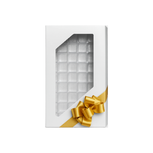 Caixa 50 Doces Branca com Laço com Berço de Acetato