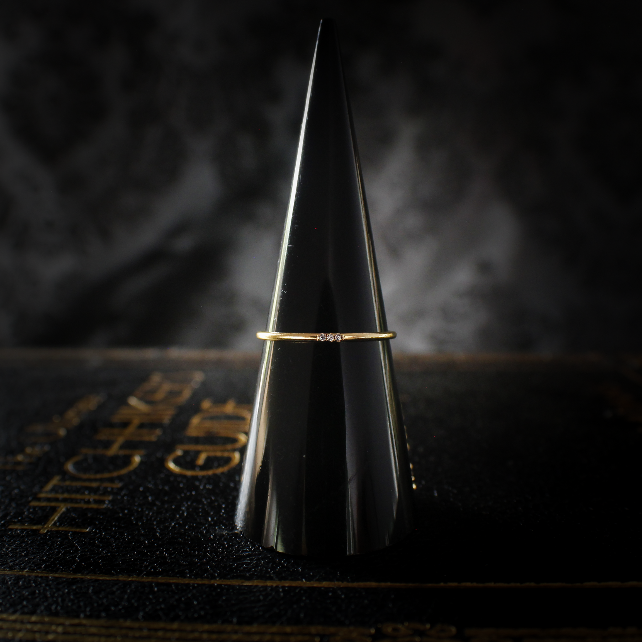 Barely There 3 Stone Band