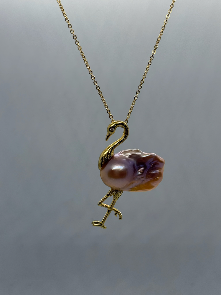 Flamingo Pearl Pendant Necklace