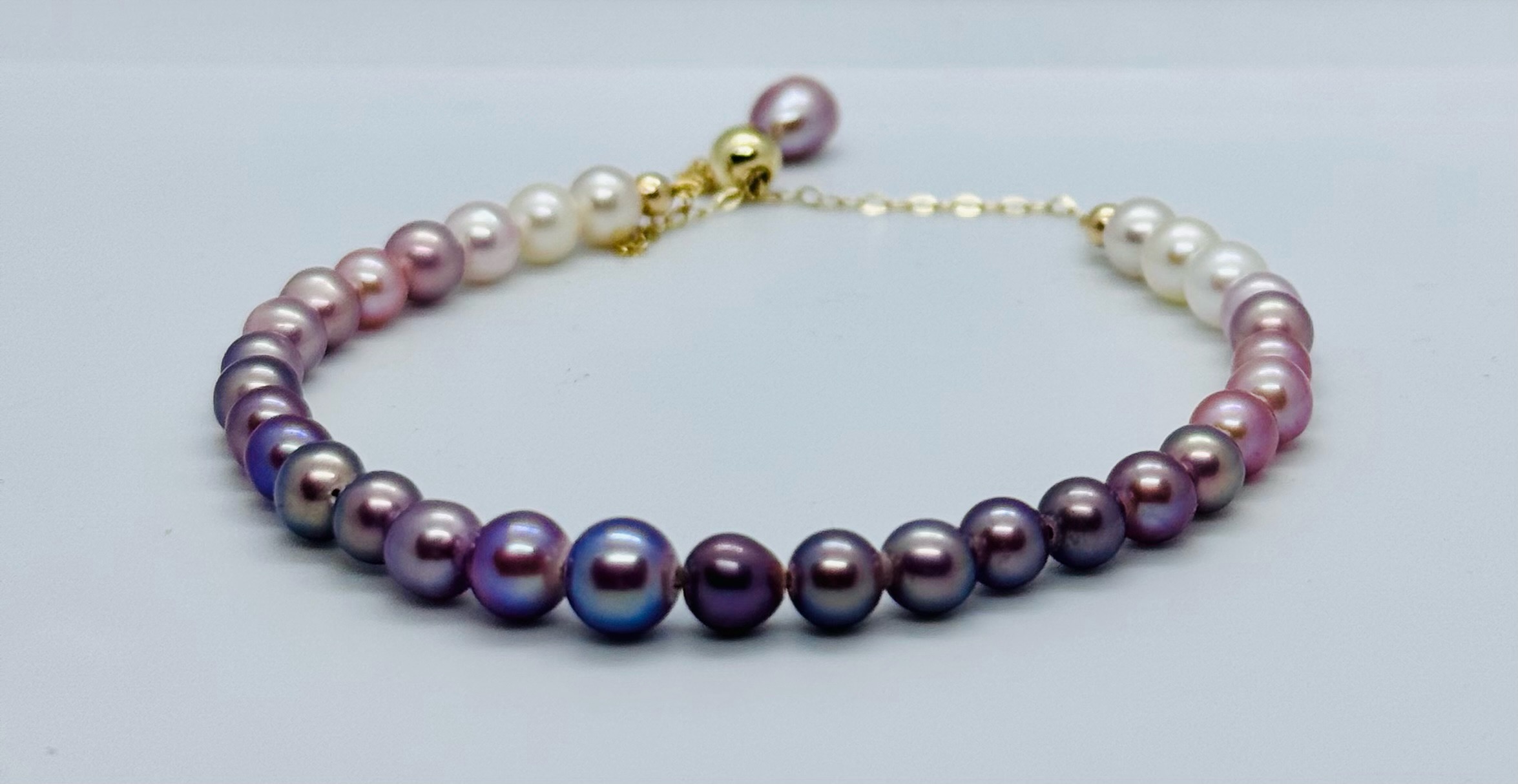 Gold Fill Freshwater Akoya Gradient Bracelet
