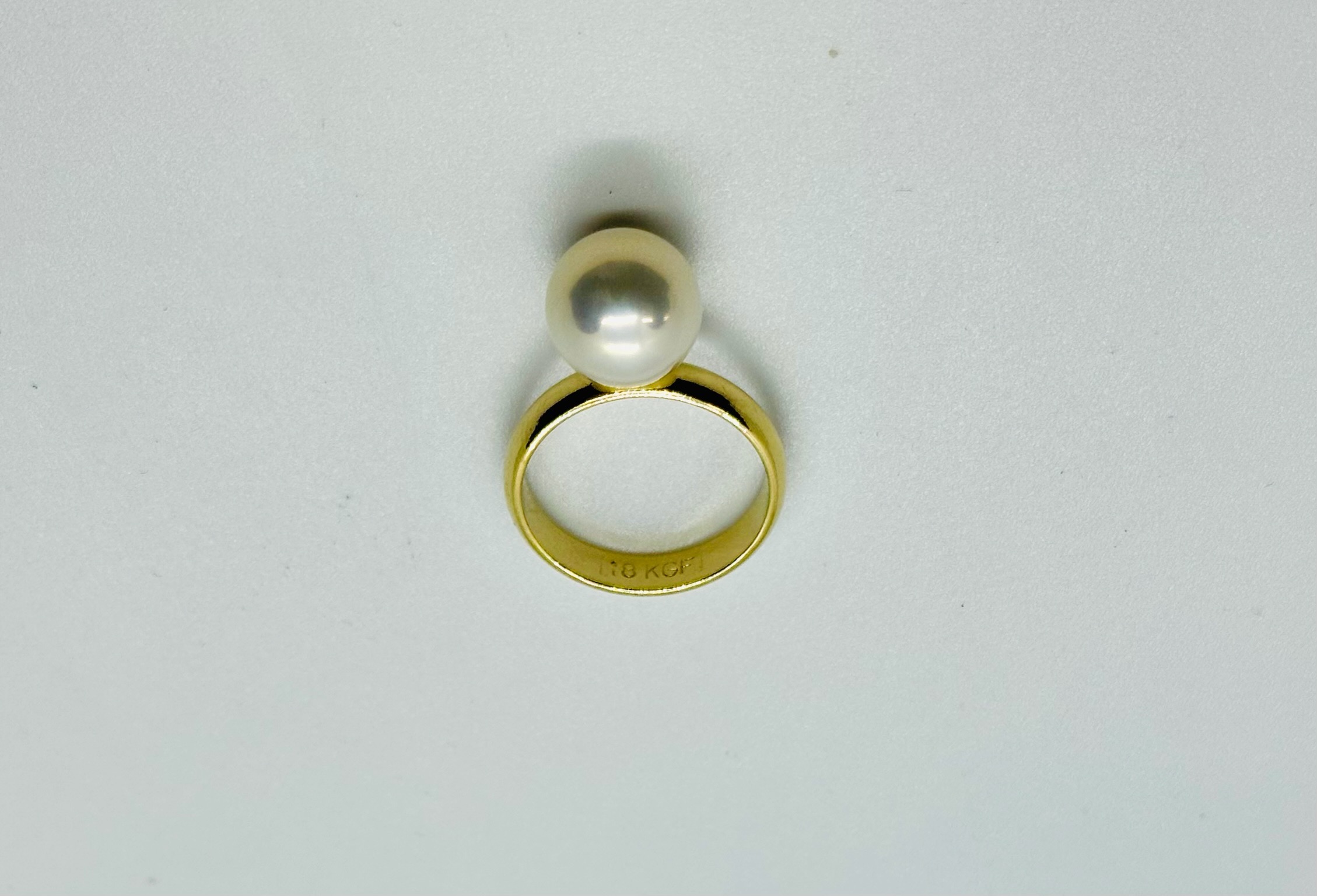 18k Gold Filled Solitaire Ring with Luna Edison Pearl