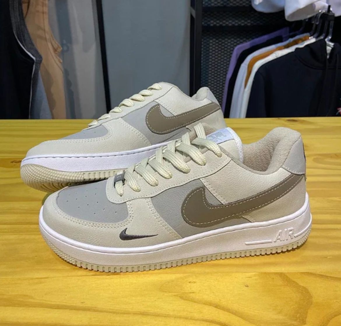 AIR FORCE PREMIUM 