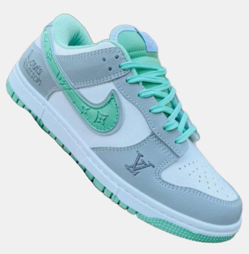 NIKE DUNK LV