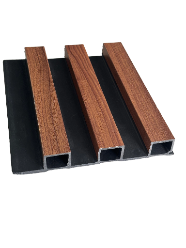 WPC ROBLE FONDO NEGRO FORMATO GRANDE 19.5cm x 2.9m