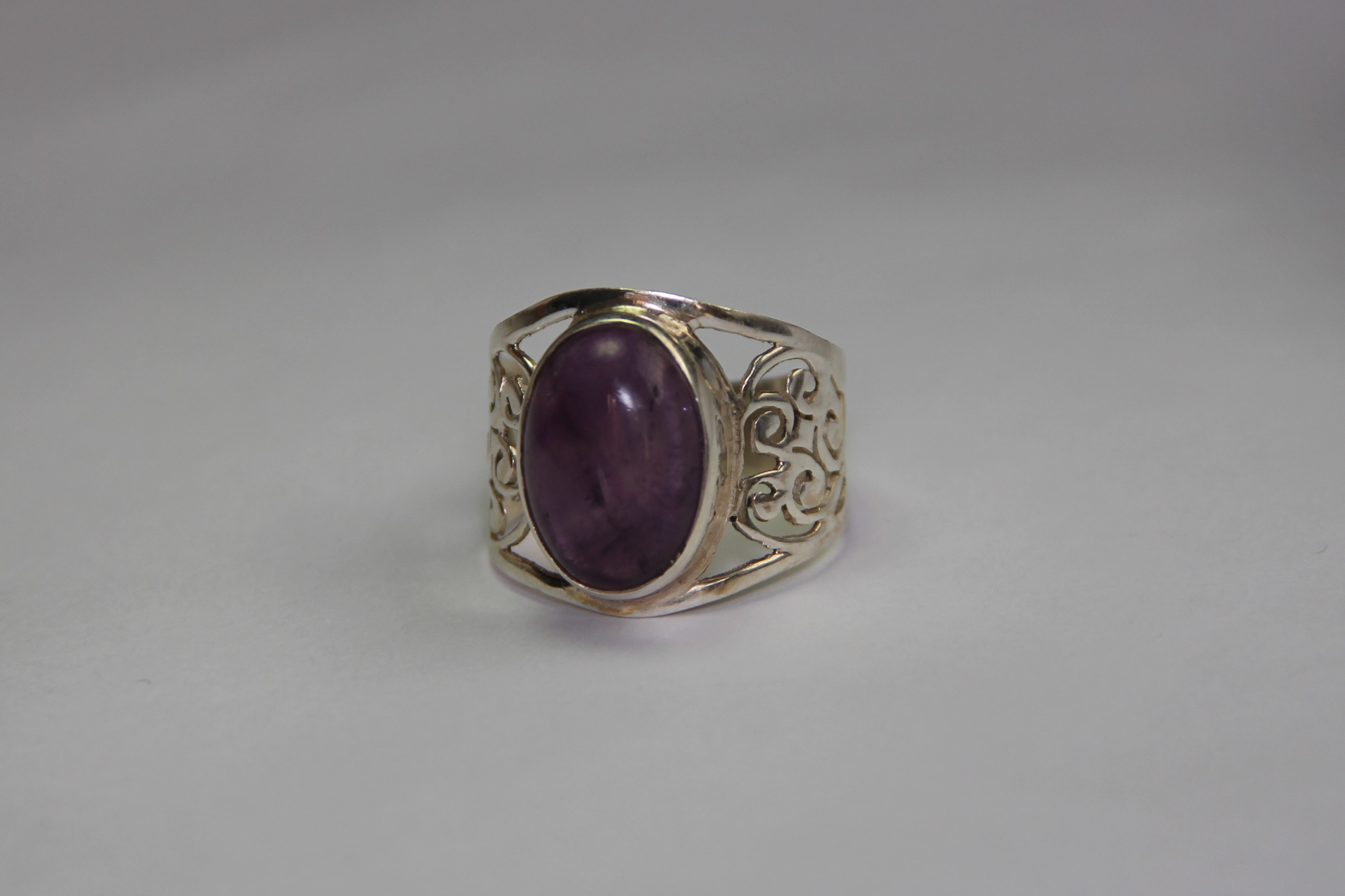 Anillo Amatista Ovalado