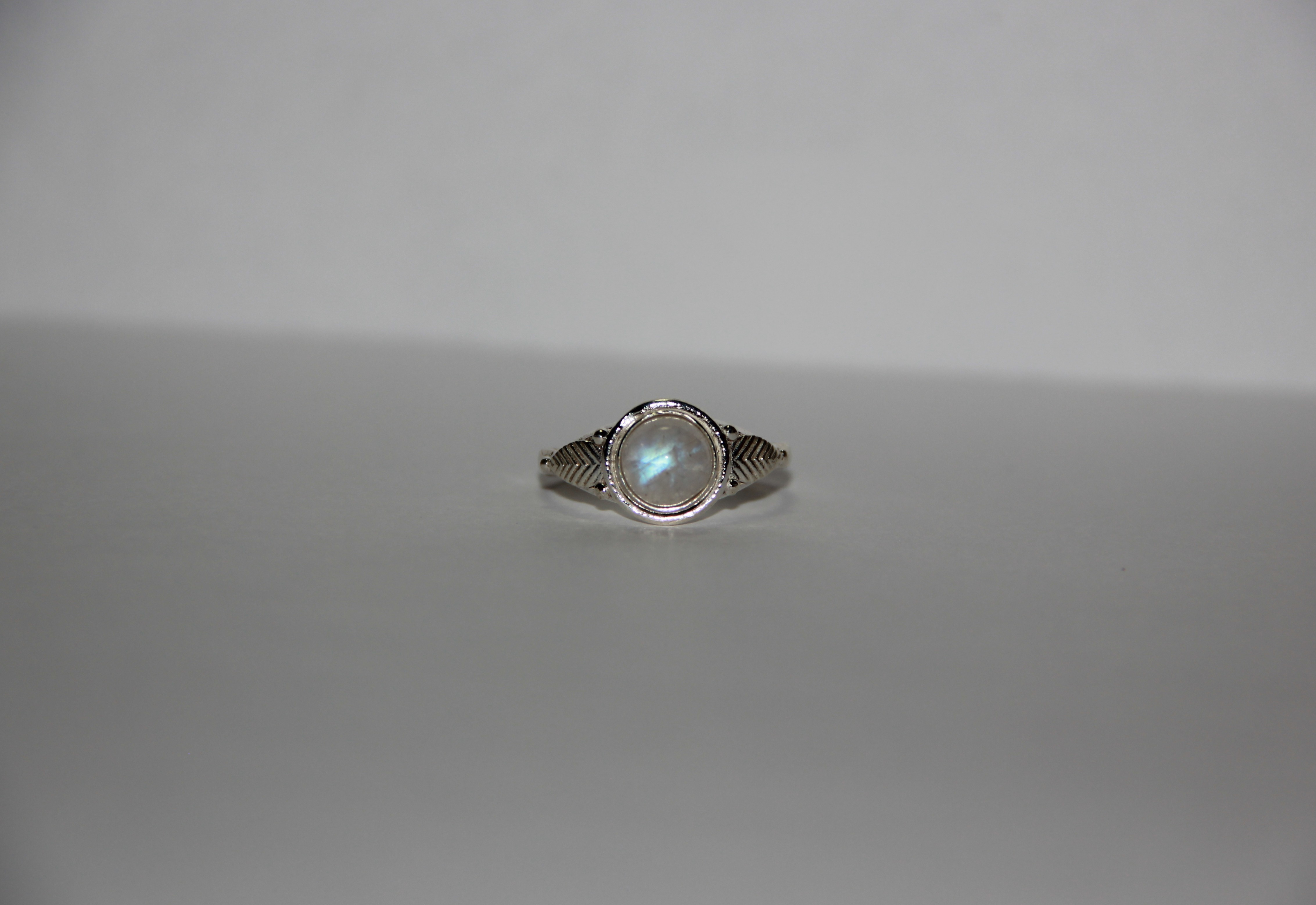 Anillo De Piedra De Luna 