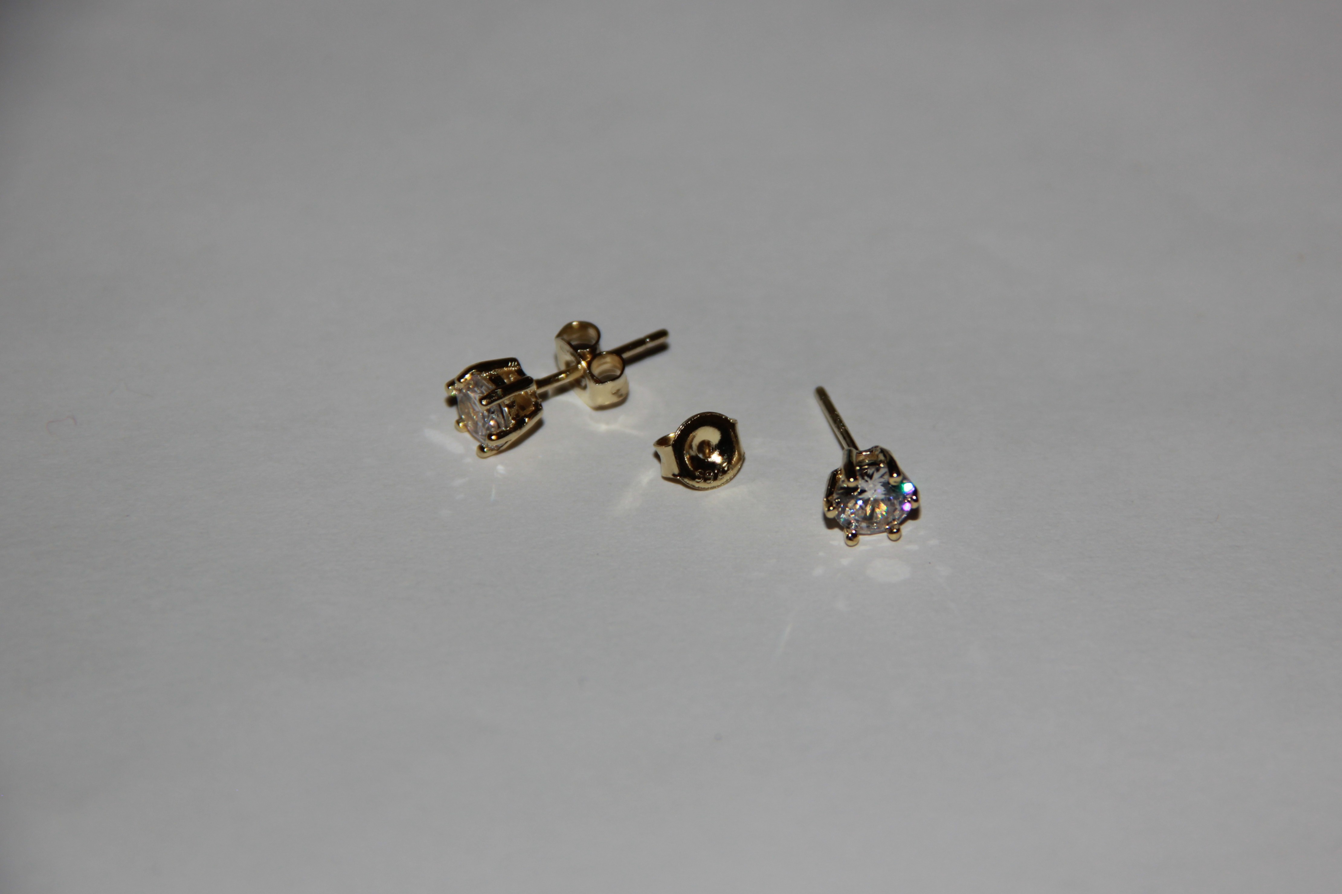 Pendientes Dormilonas Redondos Chapado